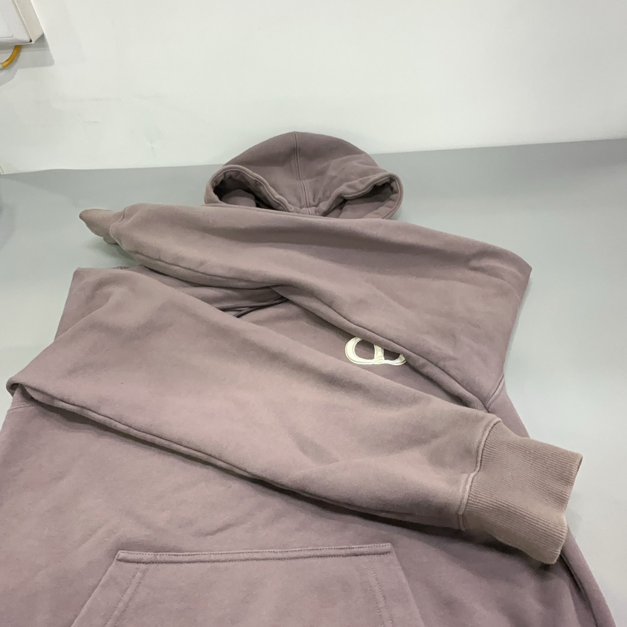 Dior Dior CD Logo Brown Hoodie Size S Size US S / EU 44-46 / 1 - 11 Thumbnail