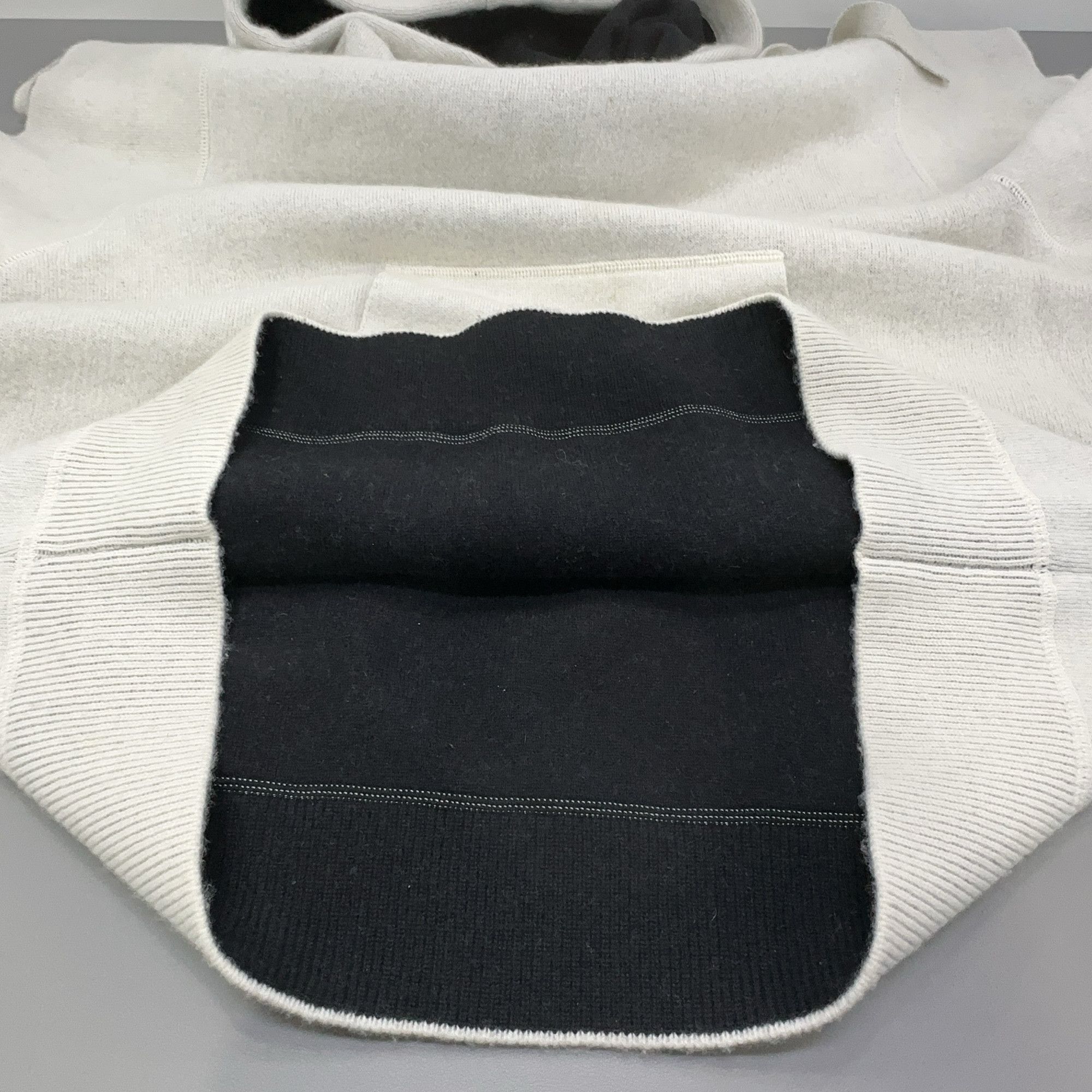 Dior Dior J'Adior 8 Cashmere Hooded Sweater 36 Size XS / US 0-2 / IT 36-38 - 6 Thumbnail