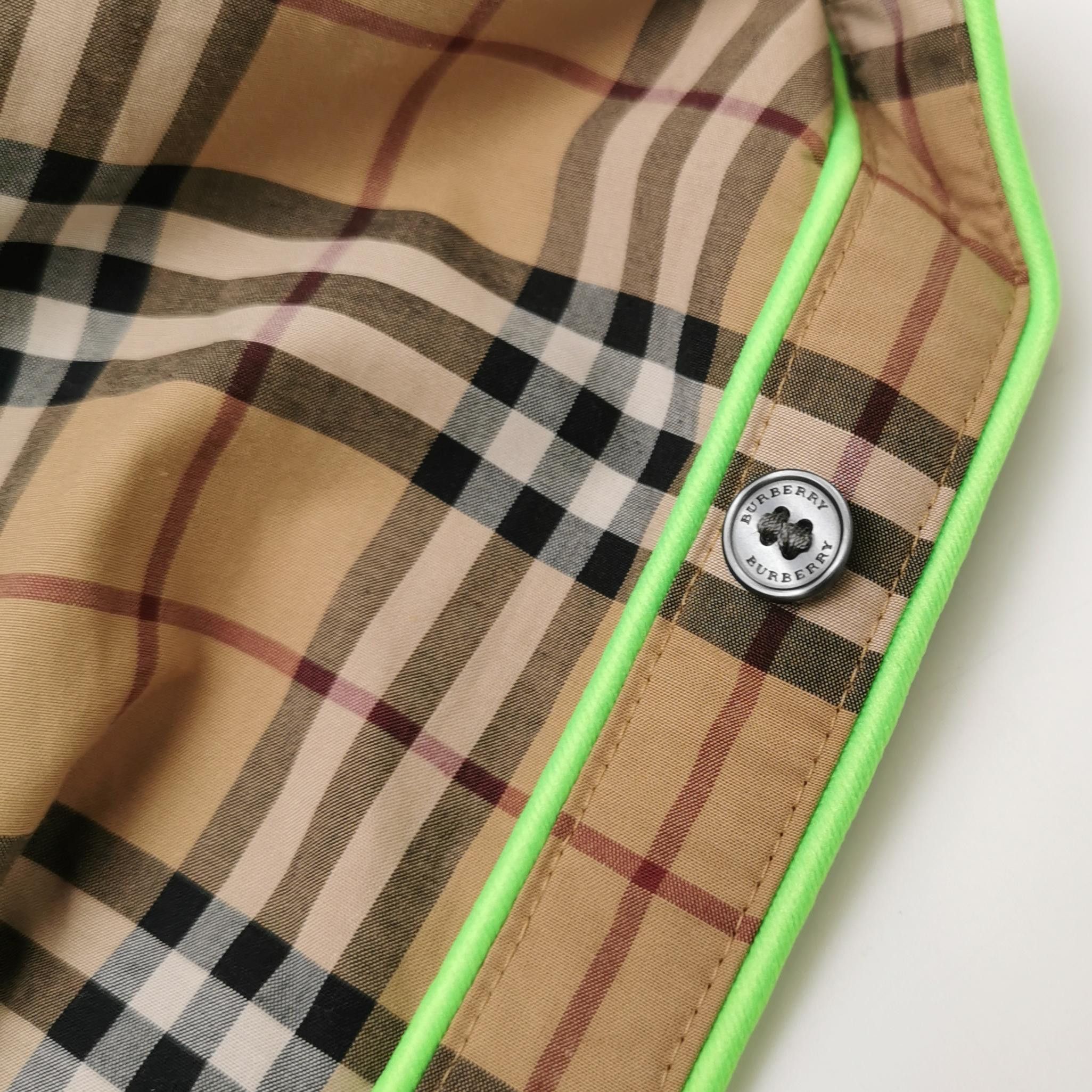 Burberry Burberry Men m Button Ups Size US M / EU 48-50 / 2 - 3 Thumbnail