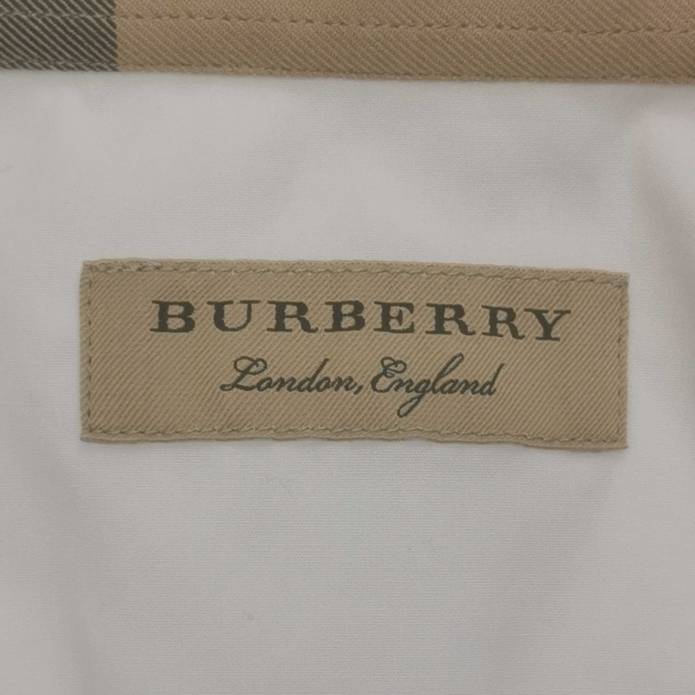 Burberry Burberry Men xxl Button Ups Size US XXL / EU 58 / 5 - 6 Thumbnail