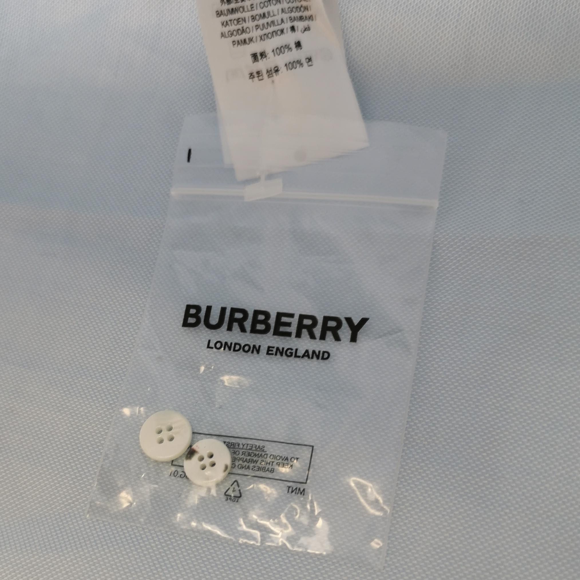 Burberry Burberry Men m Button Ups Size US M / EU 48-50 / 2 - 5 Thumbnail