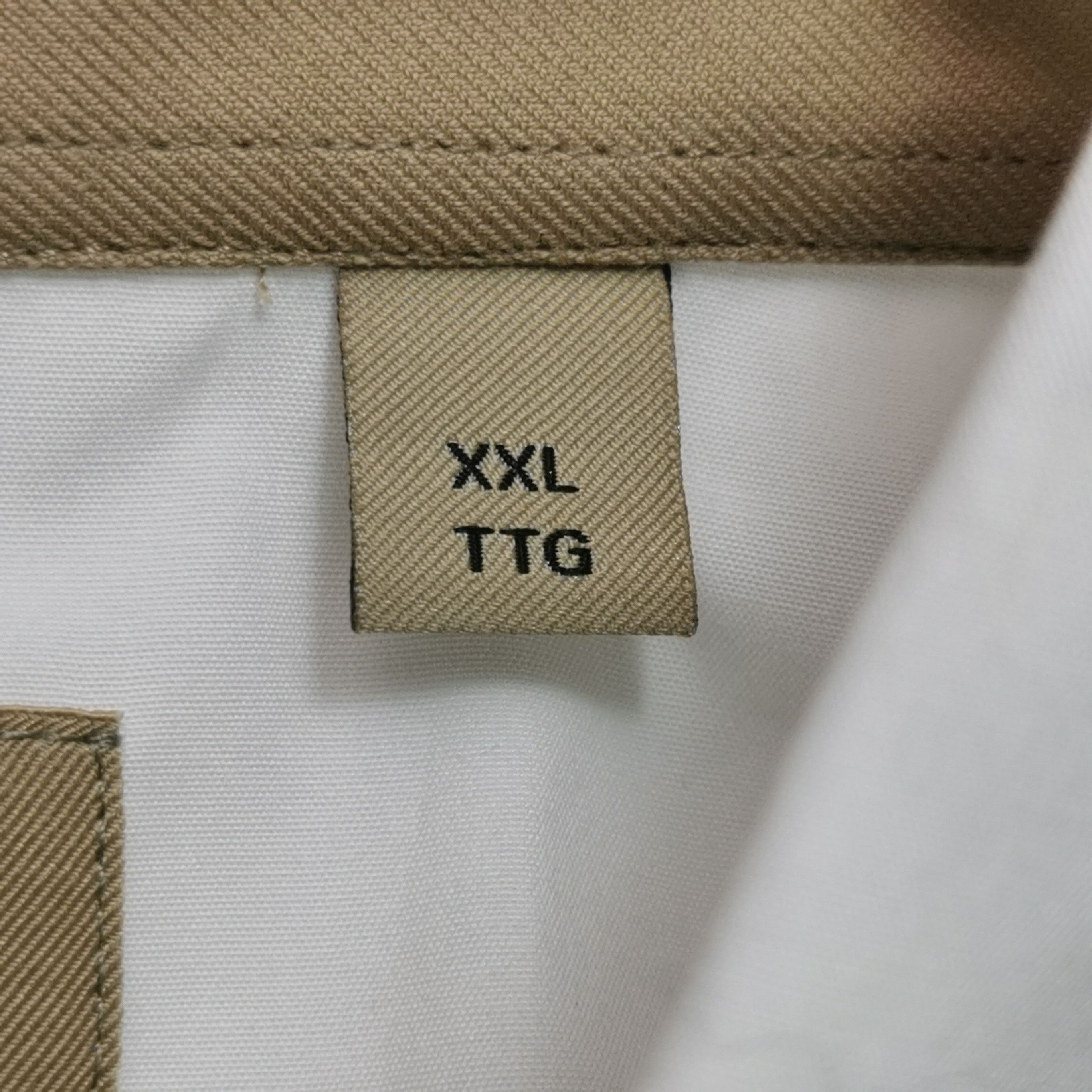 Burberry Burberry Men xxl Button Ups Size US XXL / EU 58 / 5 - 7 Thumbnail