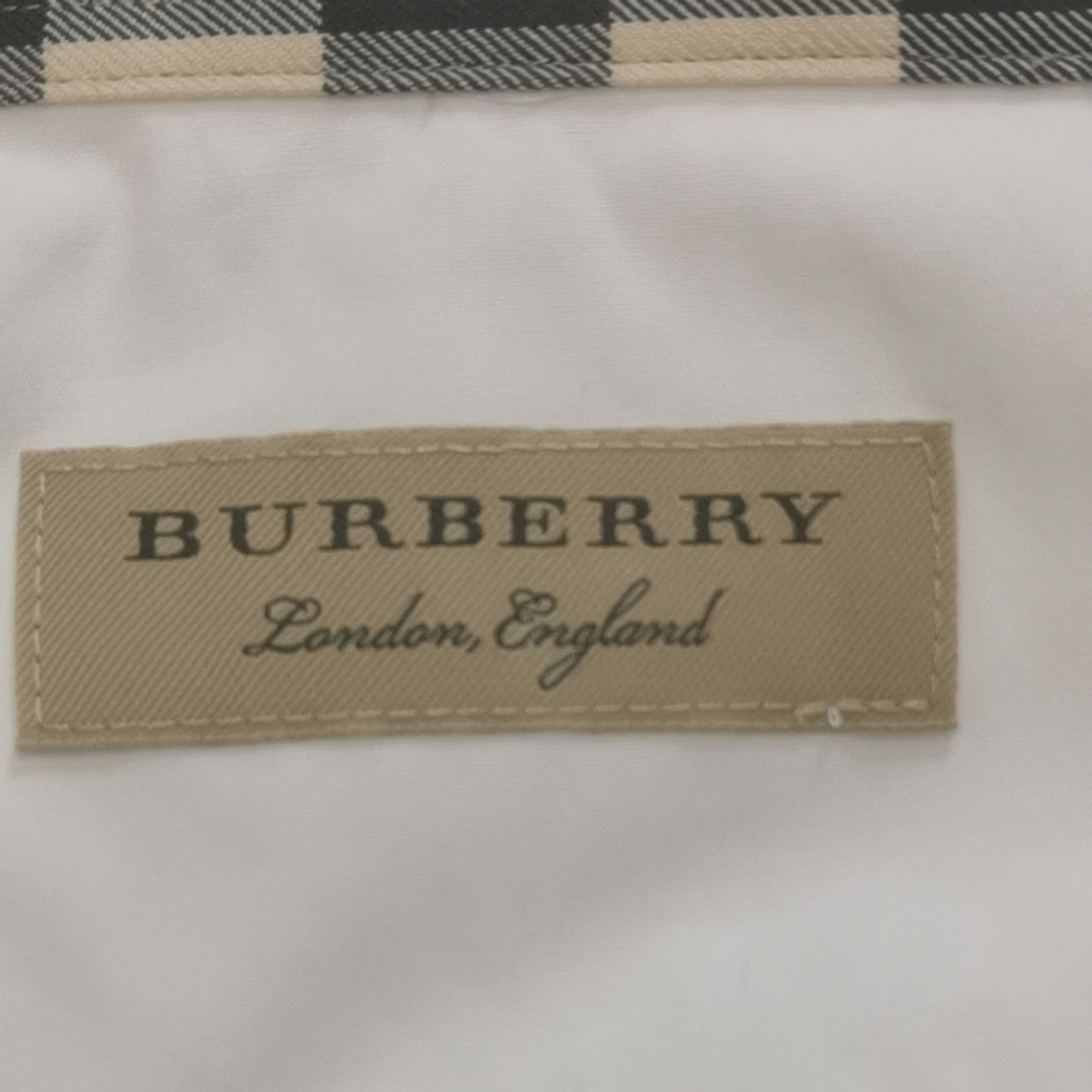 Burberry Burberry Men xxl Button Ups Size US XXL / EU 58 / 5 - 6 Thumbnail