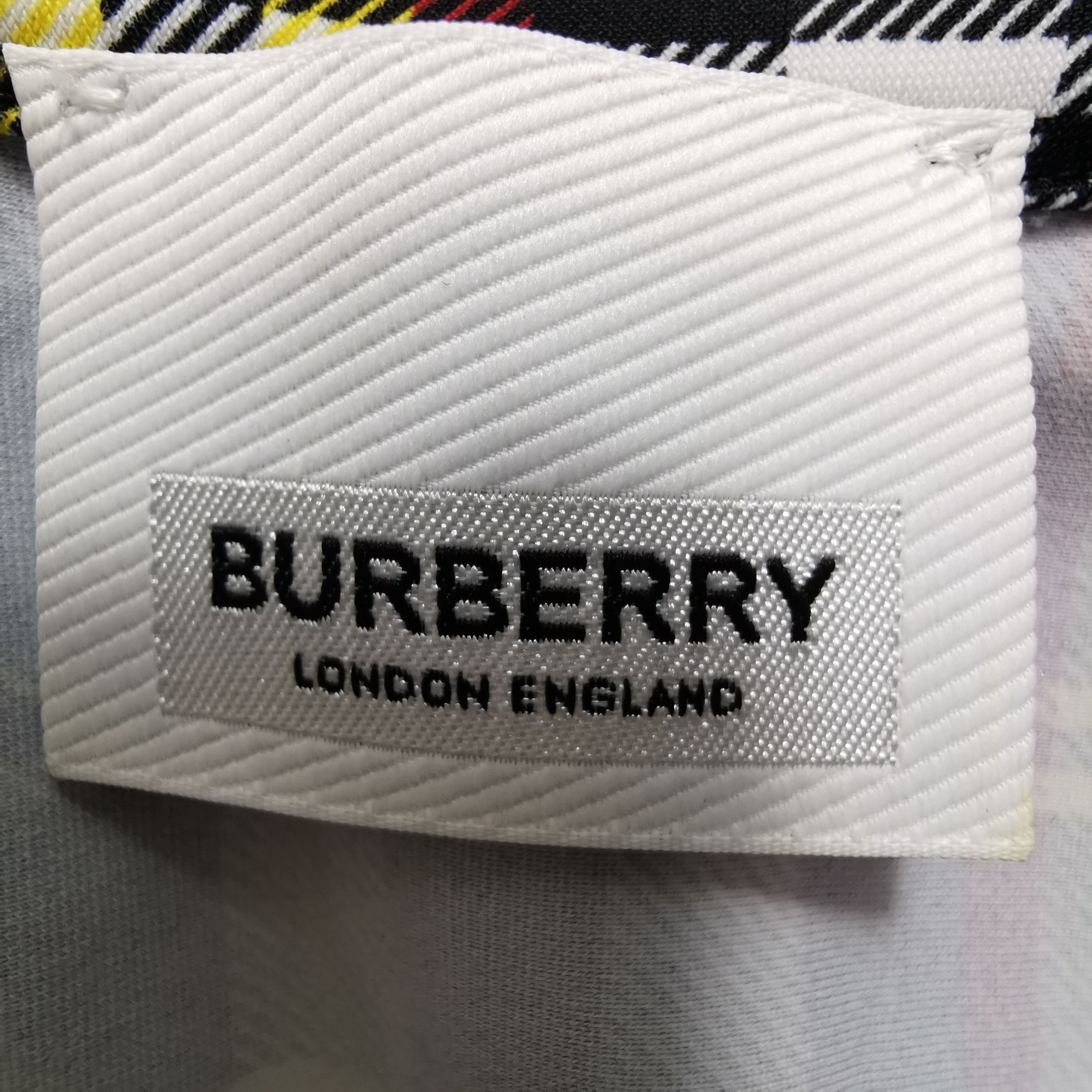 Burberry Burberry Men xs Short Sleeve Shirts Size US XS / EU 42 / 0 - 5 Thumbnail