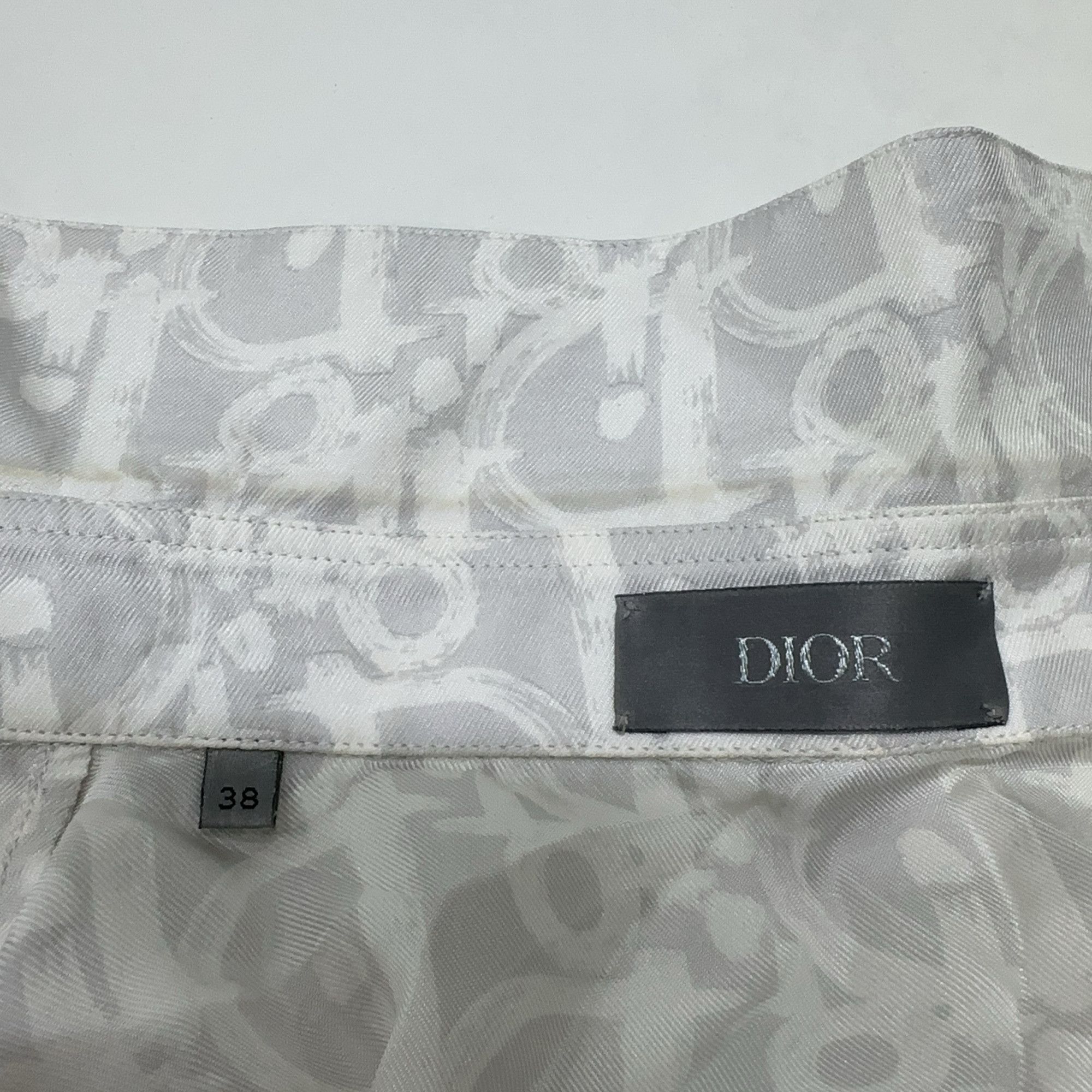 Dior Dior Oblique Monogram Silk Short Sleeve Shirt 38 Size US S / EU 44-46 / 1 - 5 Thumbnail