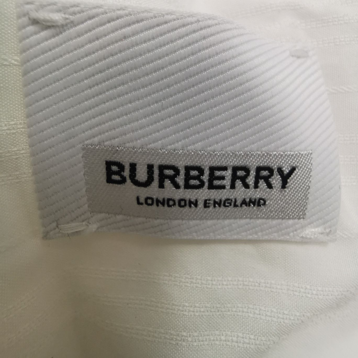 Burberry Burberry Men m Button Ups Size US M / EU 48-50 / 2 - 5 Thumbnail
