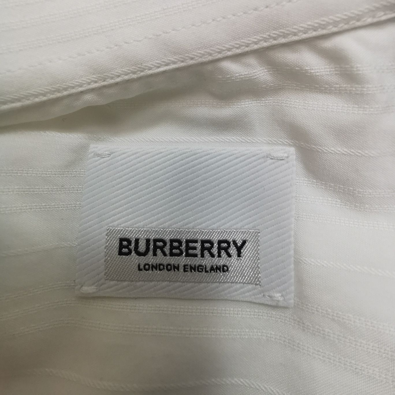 Burberry Burberry Men s Button Ups Size US S / EU 44-46 / 1 - 5 Thumbnail