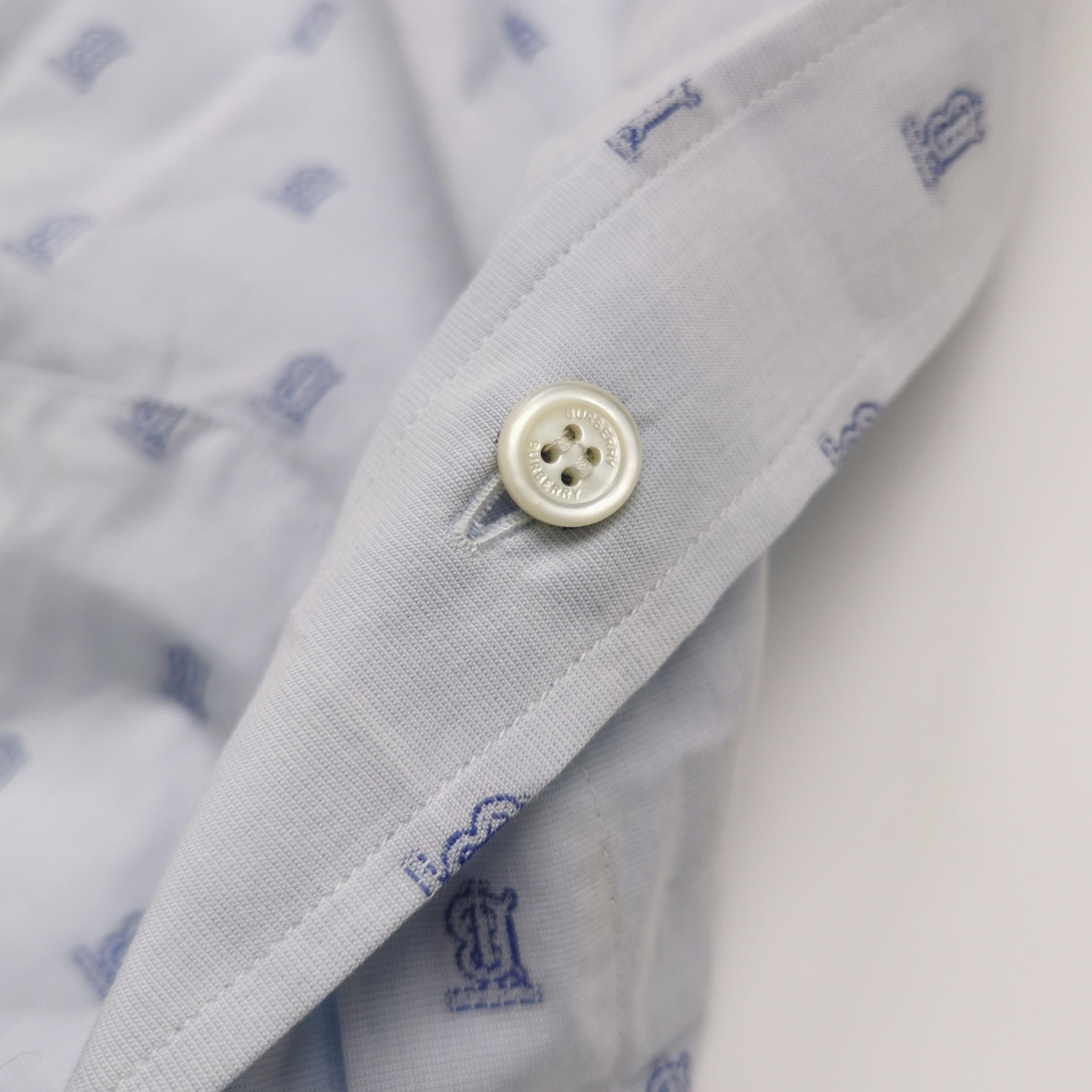 Burberry Burberry Men m Button Ups Size US M / EU 48-50 / 2 - 3 Thumbnail
