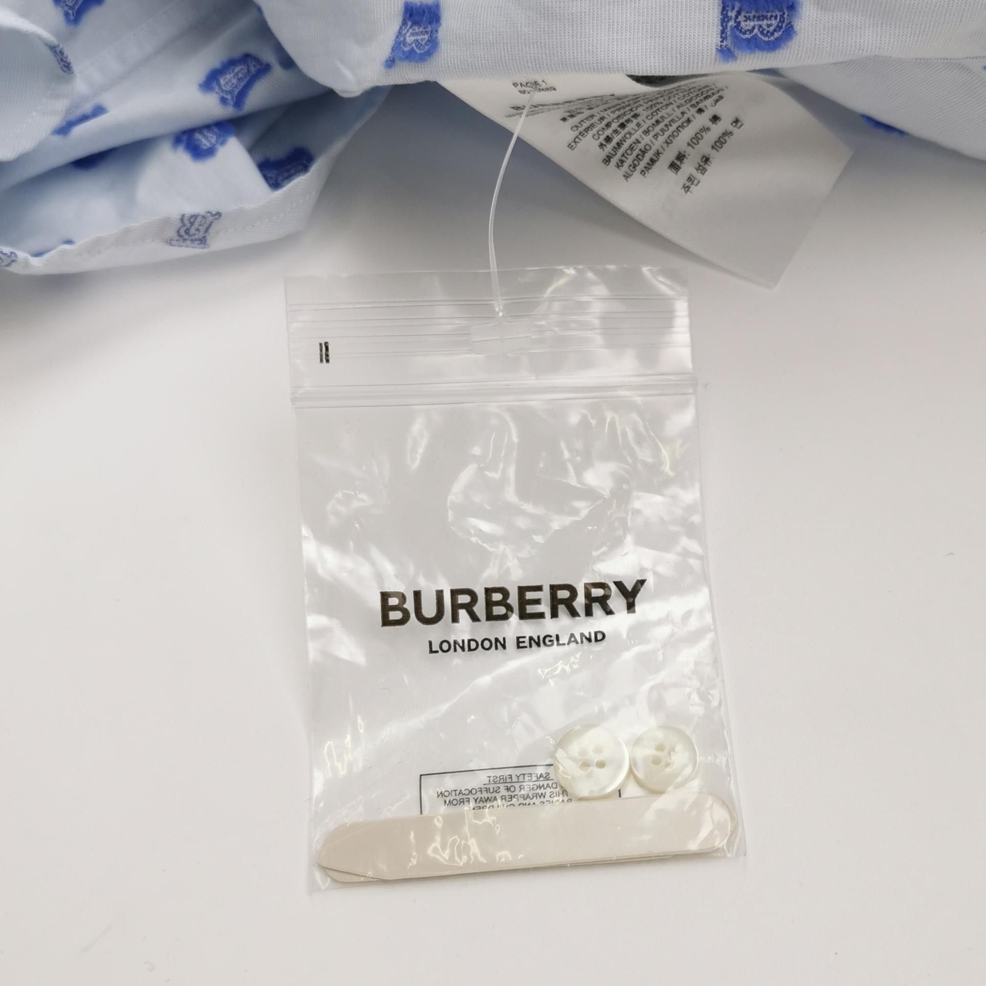 Burberry Burberry Men m Button Ups Size US M / EU 48-50 / 2 - 5 Thumbnail