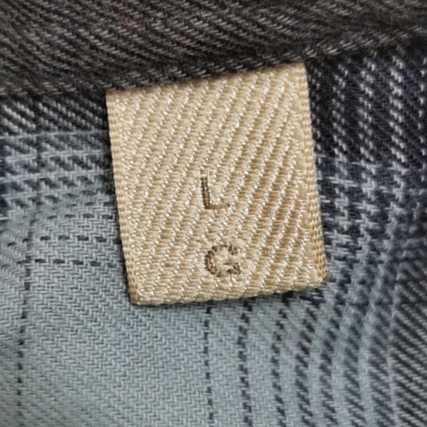 Burberry Burberry Men l Button Ups Size US L / EU 52-54 / 3 - 7 Thumbnail