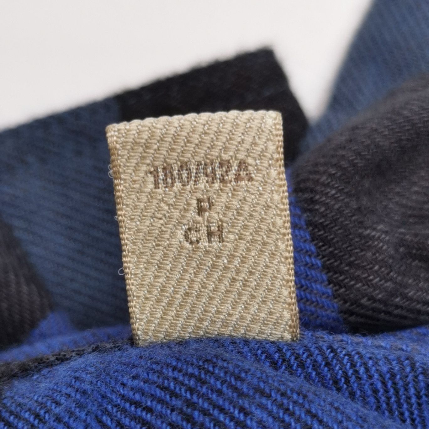 Burberry Burberry Men s Button Ups Size US S / EU 44-46 / 1 - 8 Thumbnail
