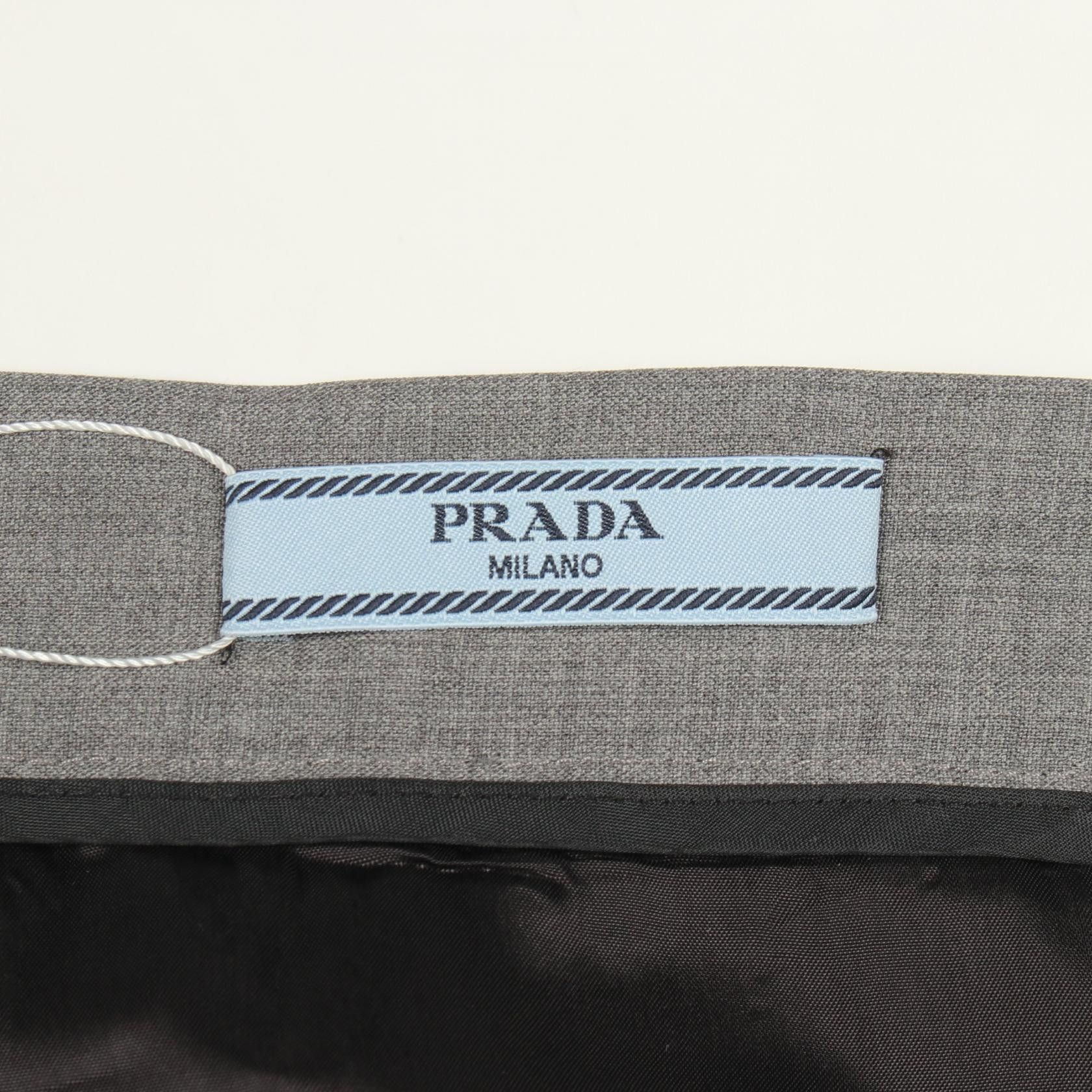 Prada Prada Prada Wool Pleated Skirt Textile Skirts DUTY FREE for USA Size ONE SIZE - 3 Thumbnail