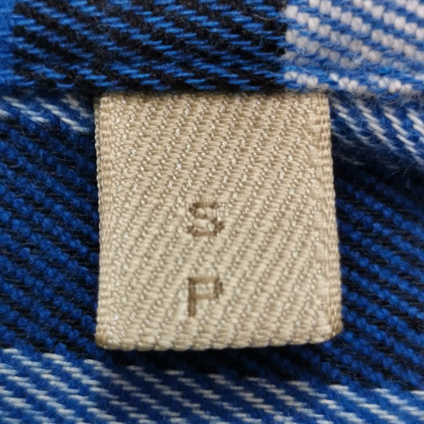 Burberry Burberry Men s Button Ups Size US S / EU 44-46 / 1 - 7 Thumbnail