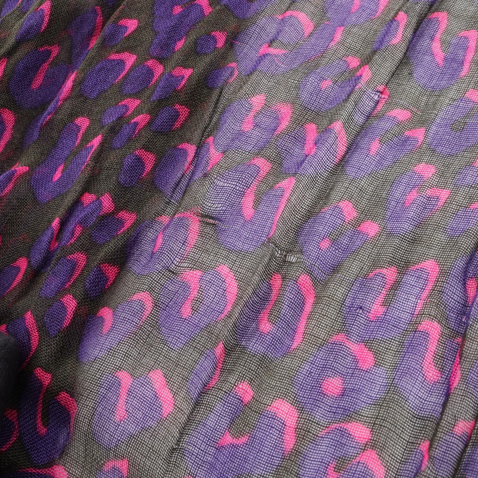 Louis Vuitton Louis Vuitton Louis Vuitton Silk Cashmere Stole Textile Shawl DUTY FREE for USA Size ONE SIZE - 9 Thumbnail