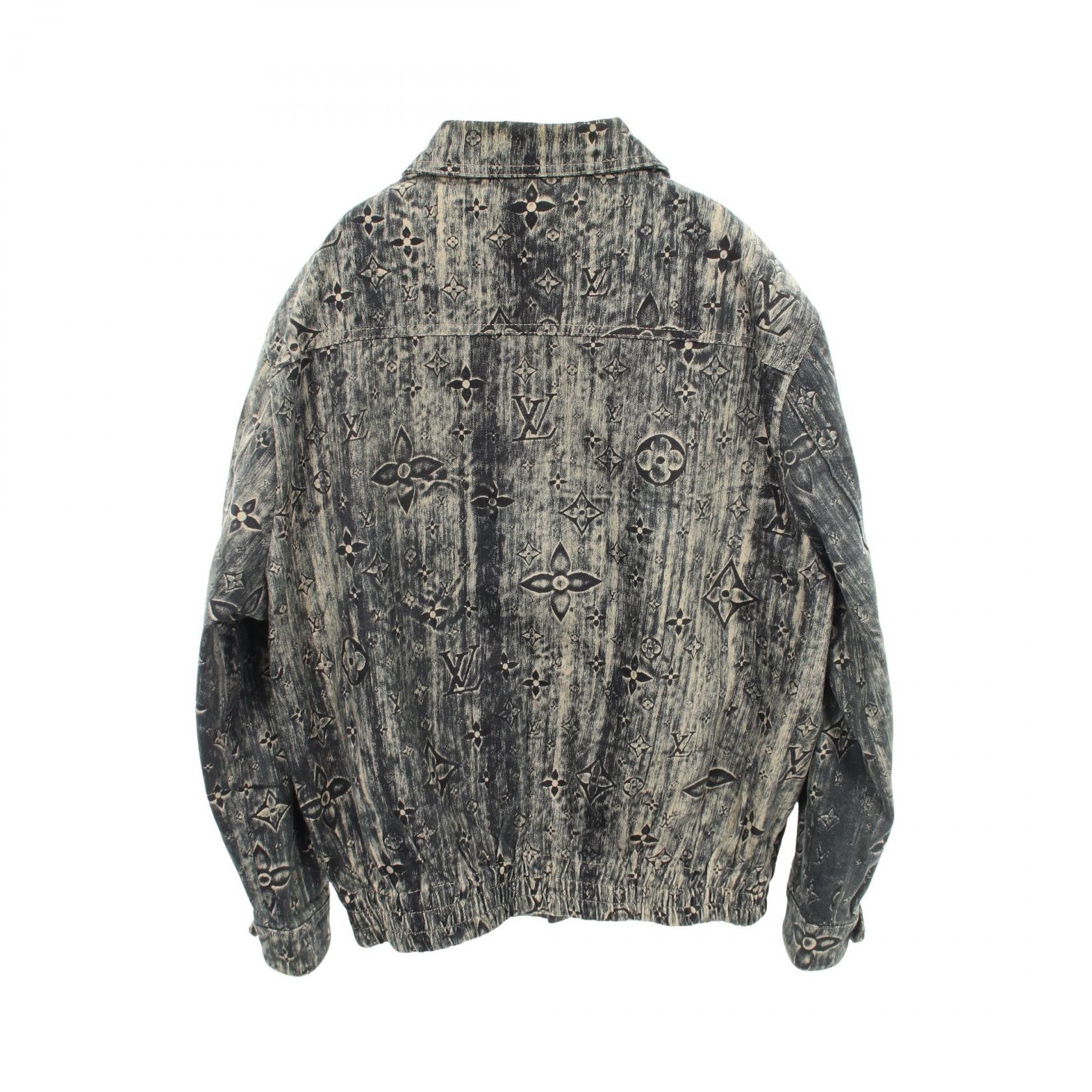 Louis Vuitton Louis Vuitton Louis Vuitton Monogram Denim Jacket Textile Outerwear DUTY FREE for USA Size ONE SIZE - 2 Thumbnail
