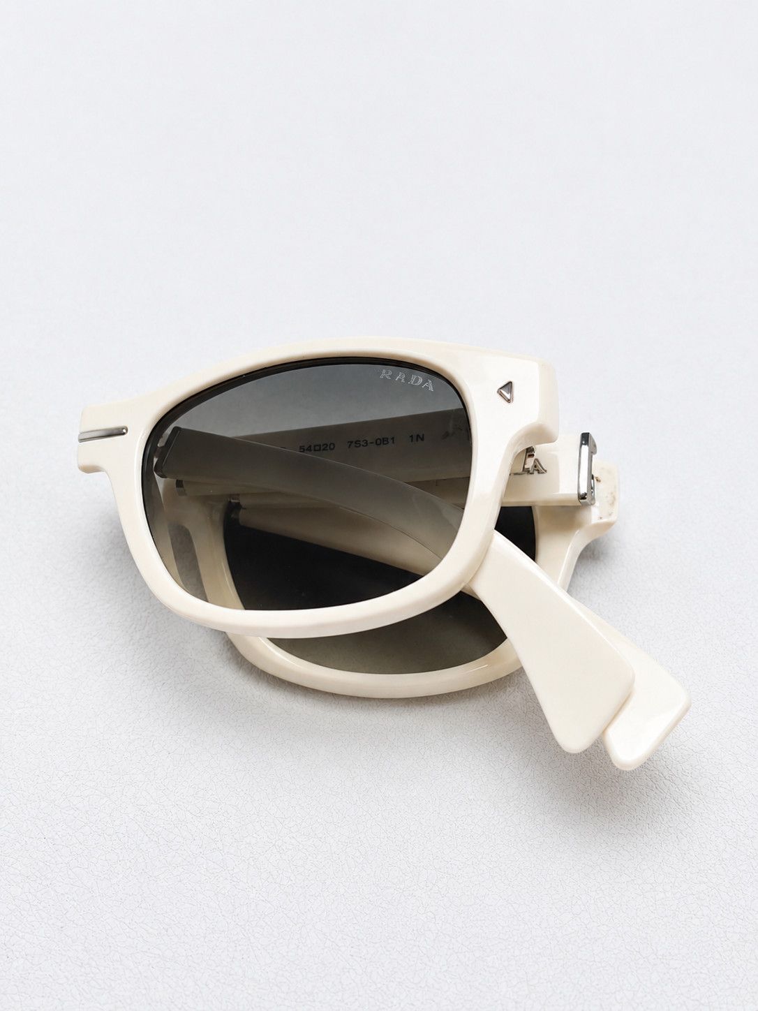 Prada Lunettes de soleil Size ONE SIZE - 5 Thumbnail