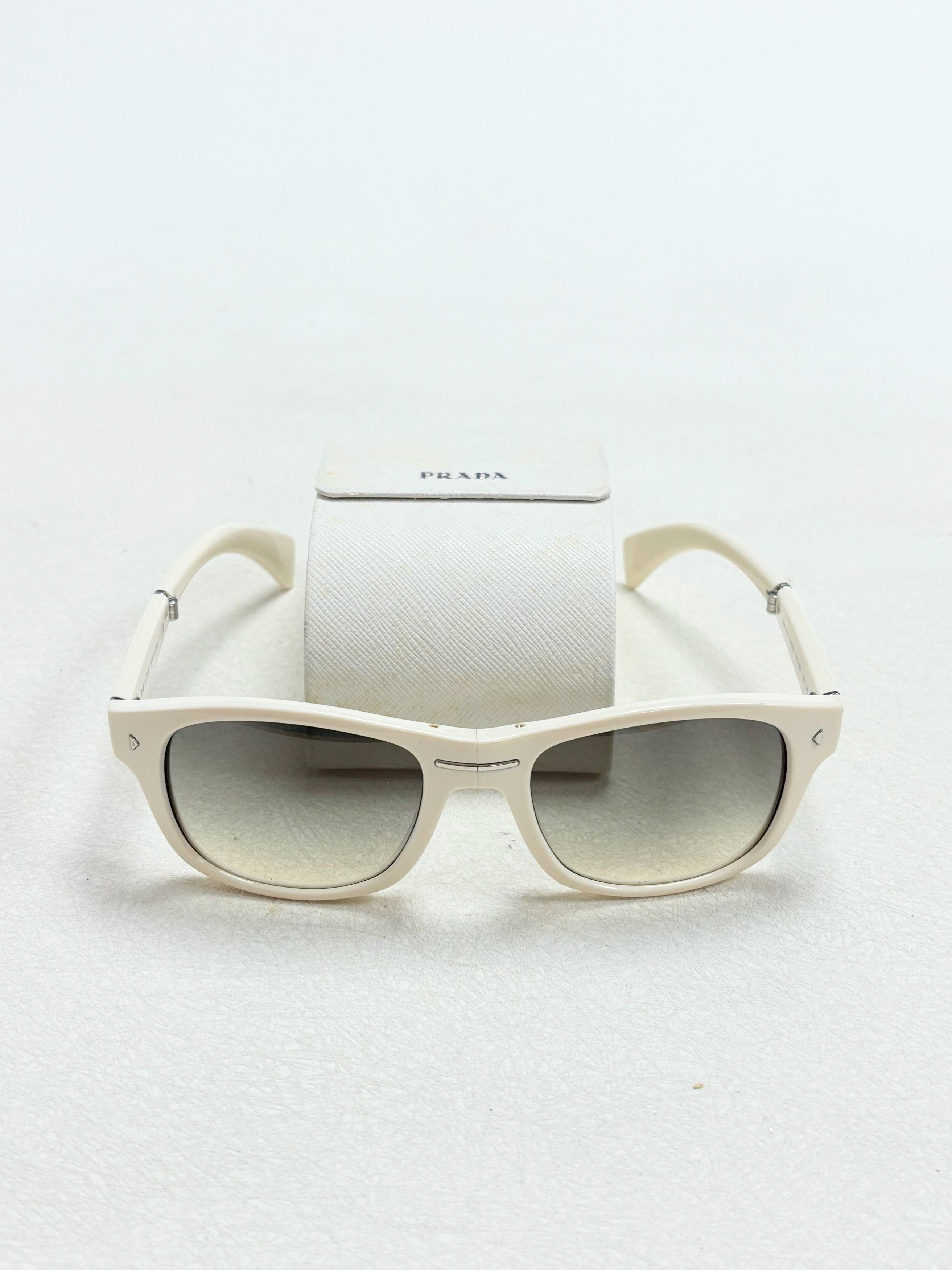 Prada Lunettes de soleil Size ONE SIZE - 12 Thumbnail