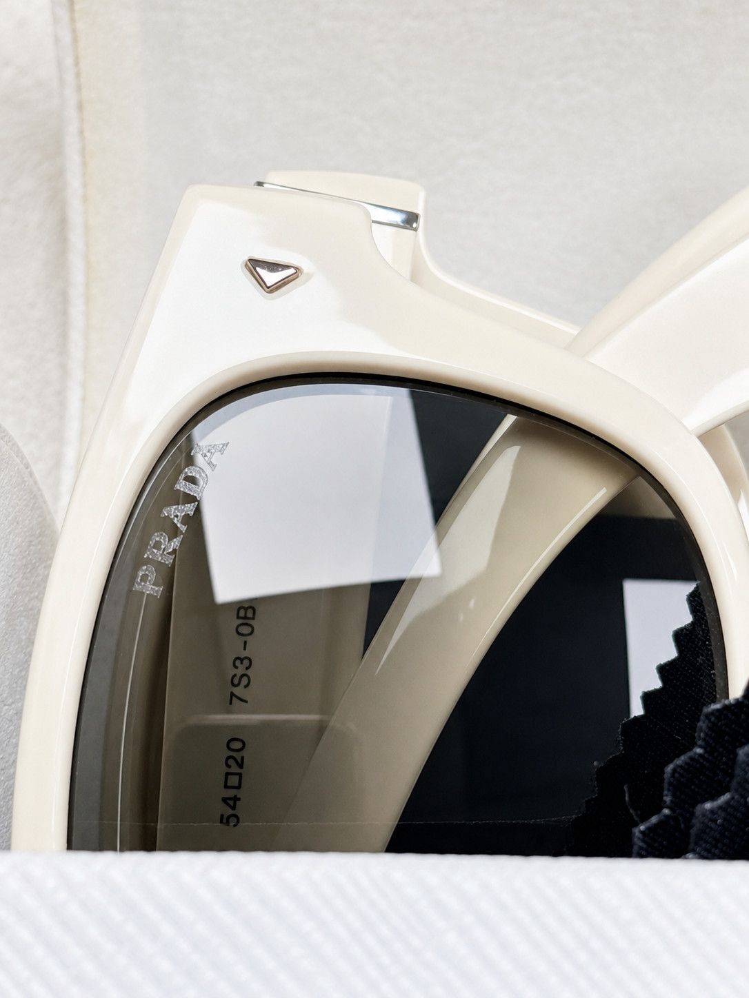 Prada Lunettes de soleil Size ONE SIZE - 6 Thumbnail