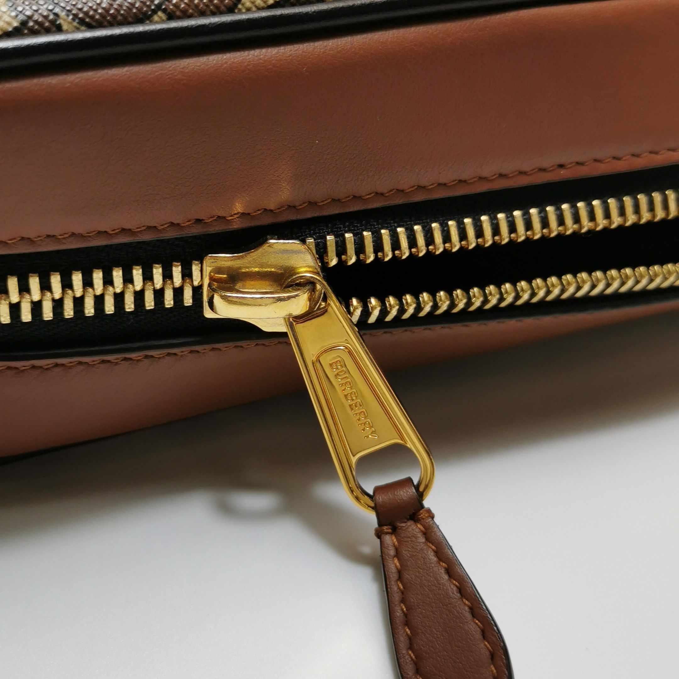 Burberry Burberry Men one size Bags Luggage Size ONE SIZE - 11 Thumbnail
