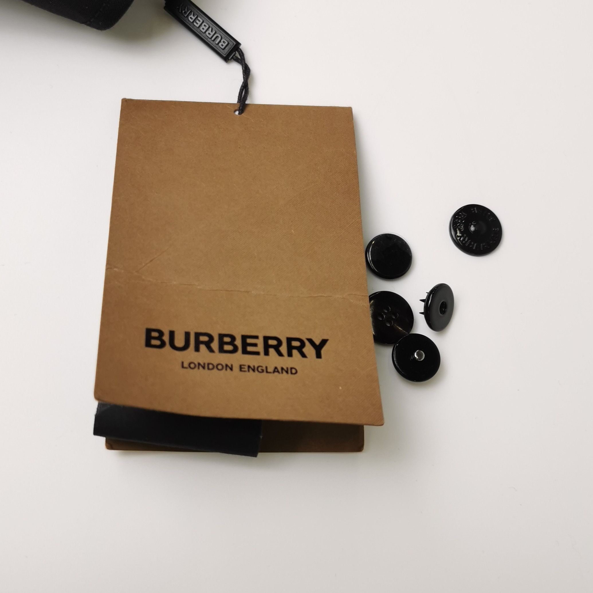Burberry Burberry Men 30 Shorts Size US 30 / EU 46 - 4 Thumbnail