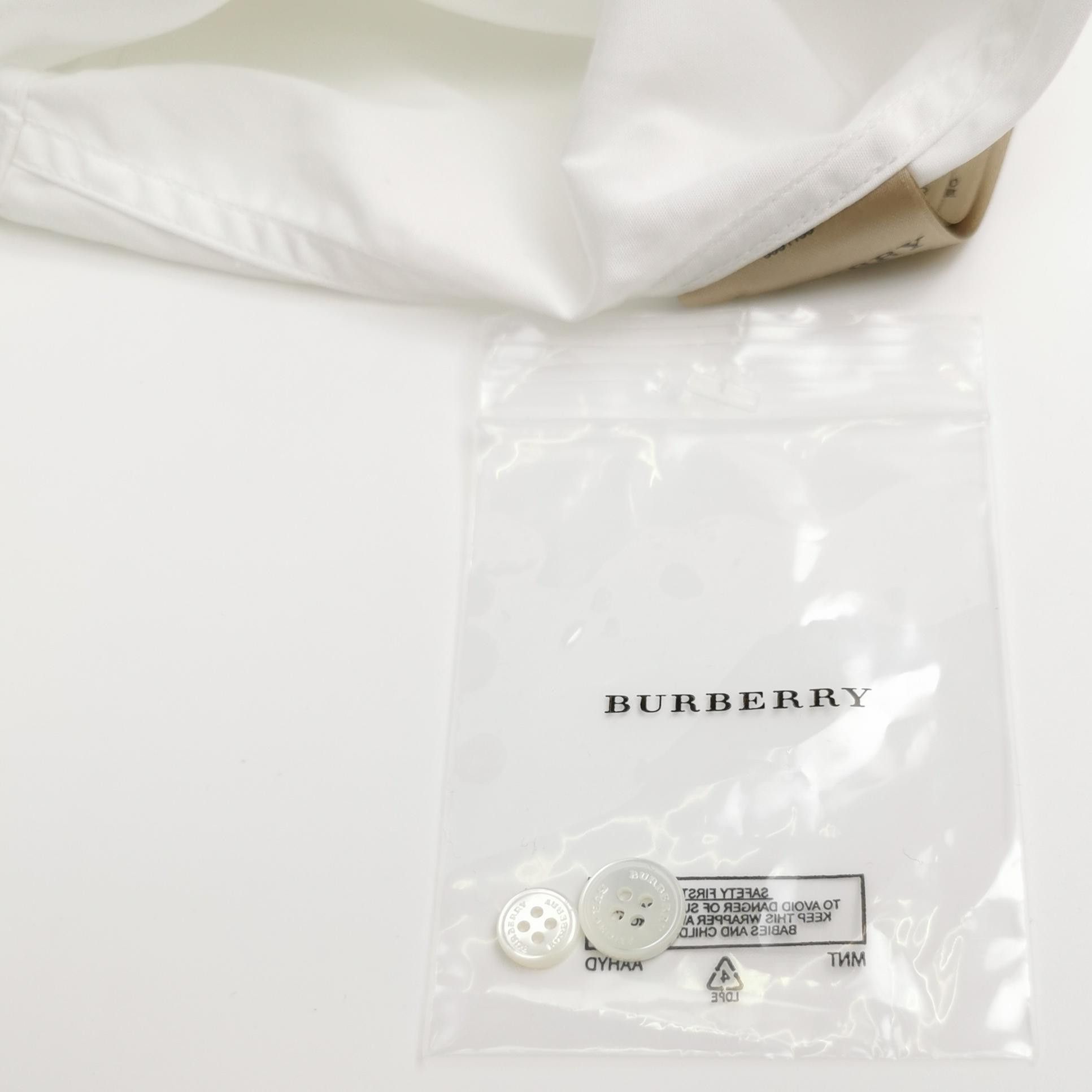 Burberry Burberry Men xxl Button Ups Size US XXL / EU 58 / 5 - 5 Thumbnail