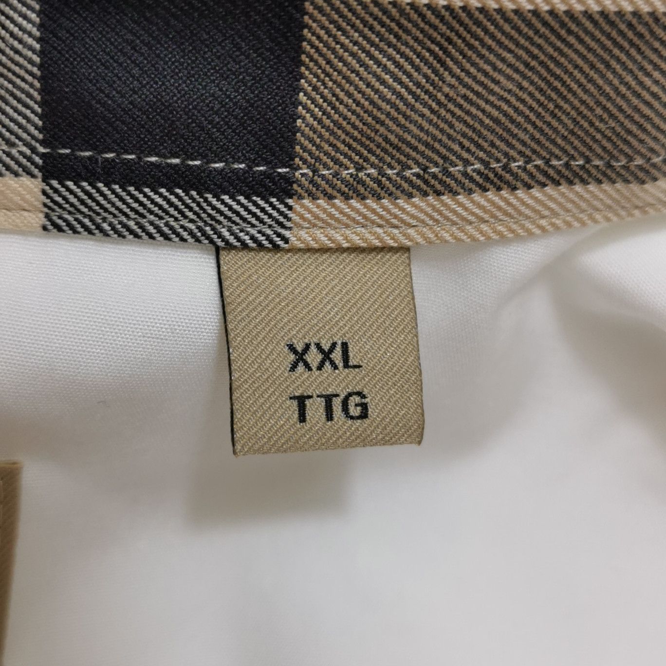 Burberry Burberry Men xxl Button Ups Size US XXL / EU 58 / 5 - 7 Thumbnail