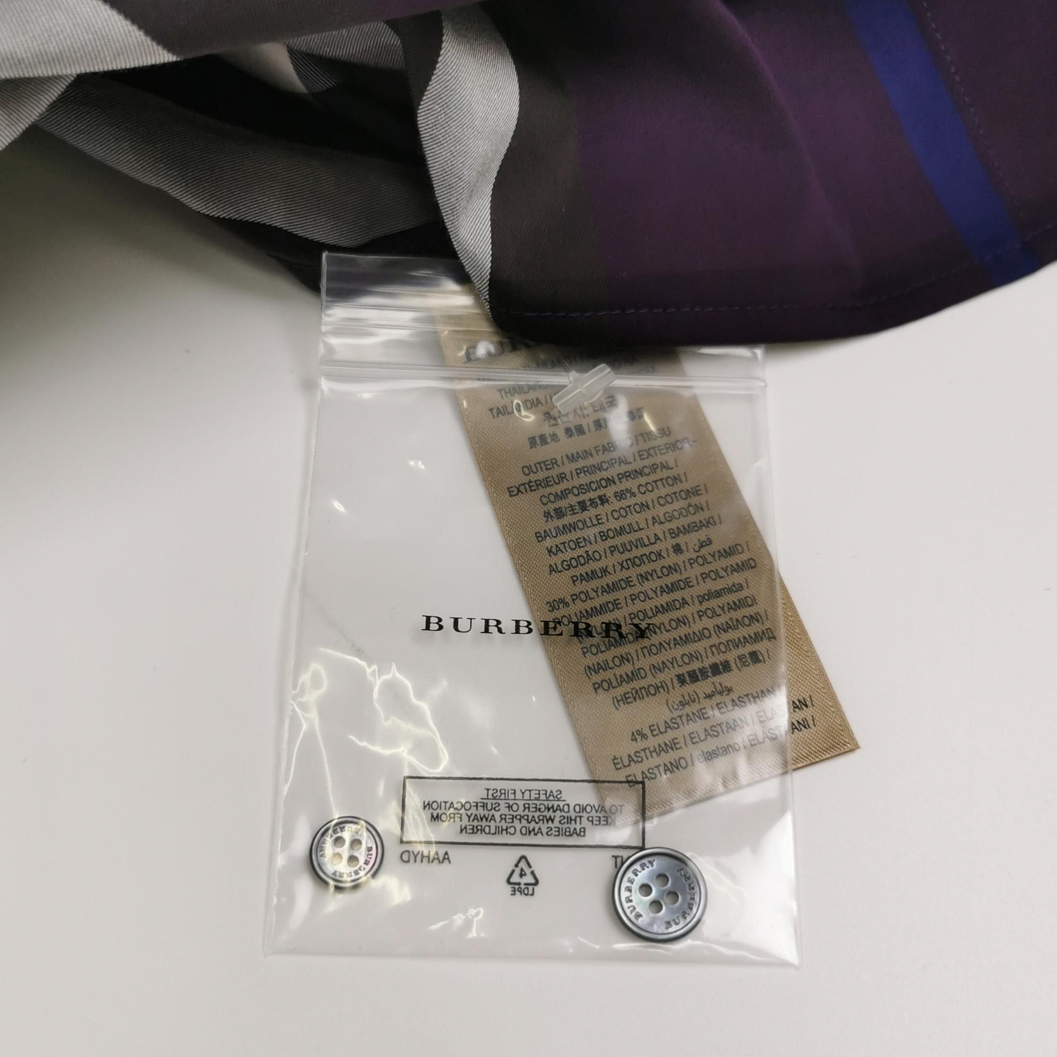 Burberry Burberry Men xs Button Ups Size US XS / EU 42 / 0 - 5 Thumbnail
