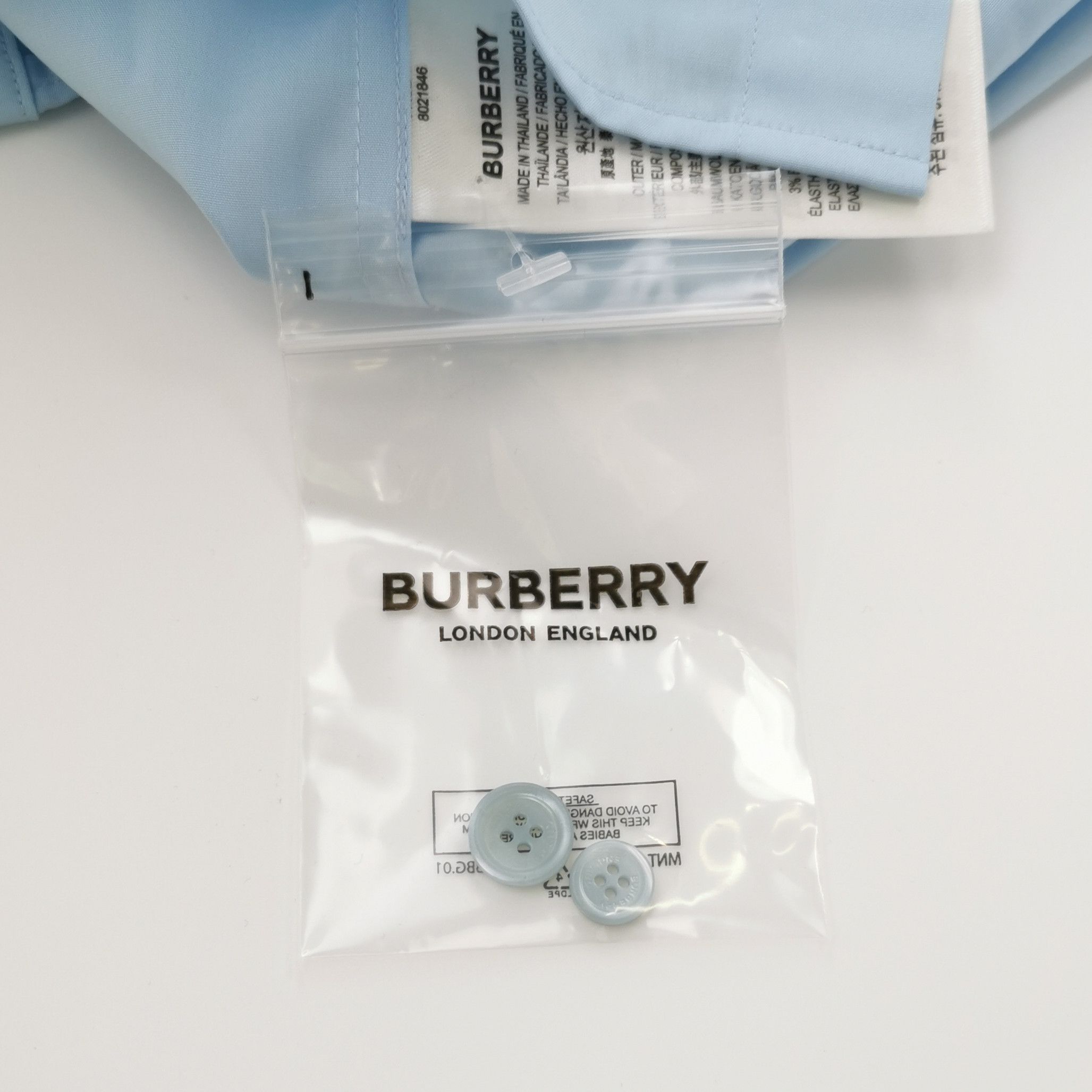 Burberry Burberry Men l Button Ups Size US L / EU 52-54 / 3 - 5 Thumbnail