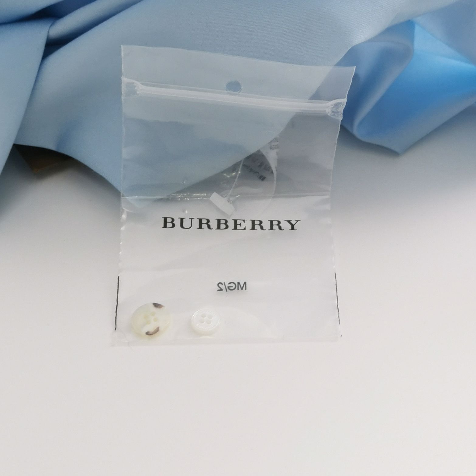 Burberry Burberry Men xxl Button Ups Size US XXL / EU 58 / 5 - 5 Thumbnail
