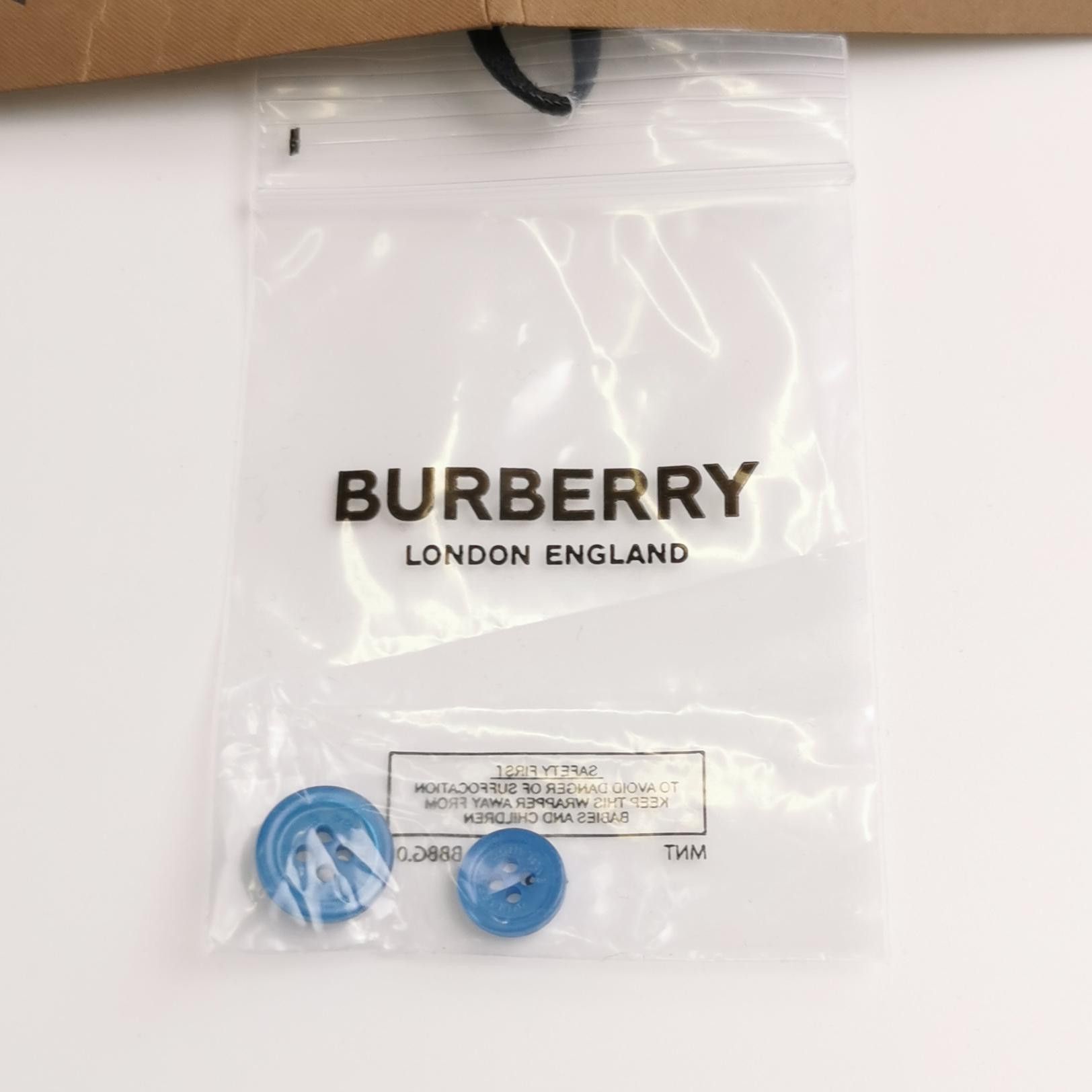 Burberry Burberry Men s Button Ups Size US S / EU 44-46 / 1 - 5 Thumbnail