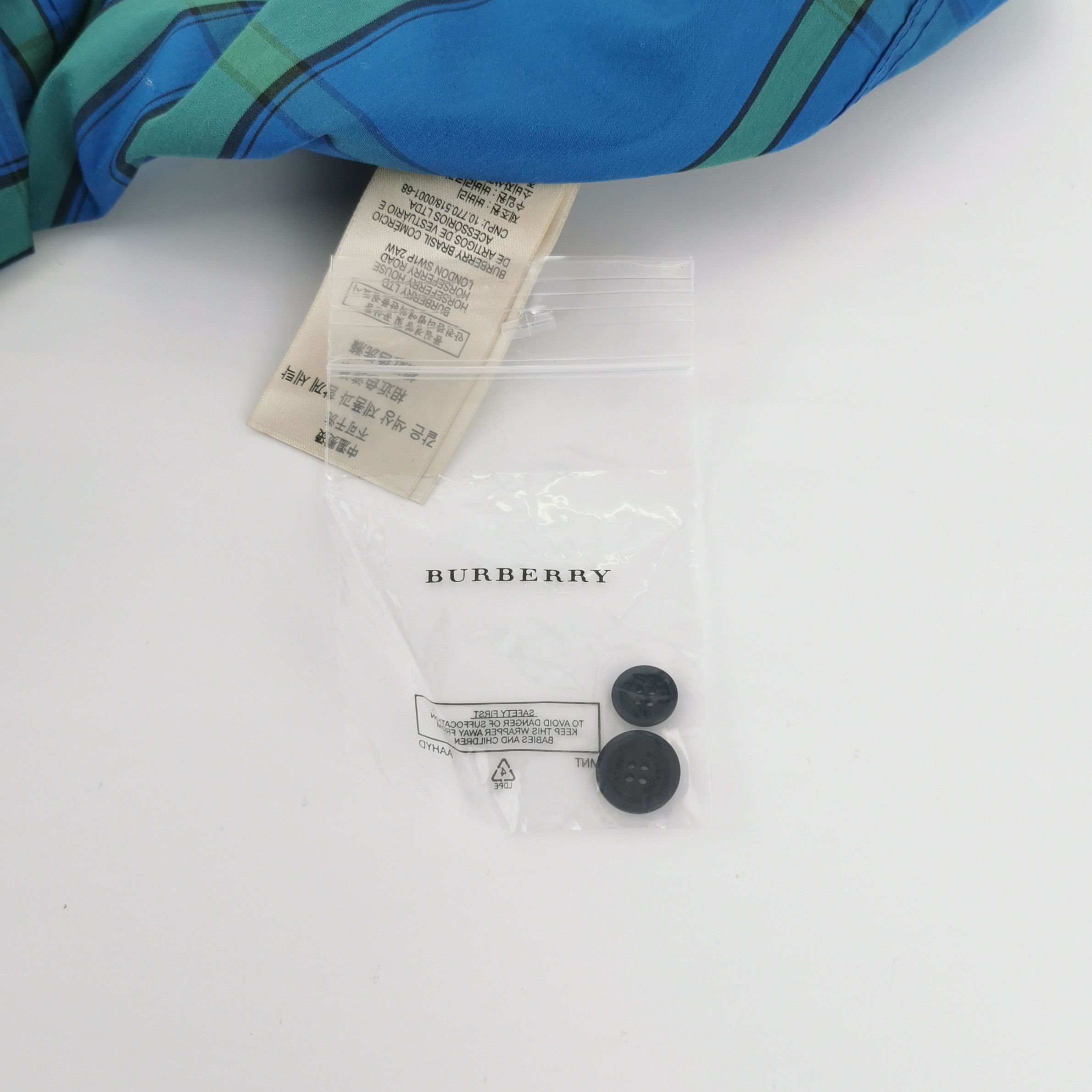 Burberry Burberry Men m Button Ups Size US M / EU 48-50 / 2 - 5 Thumbnail