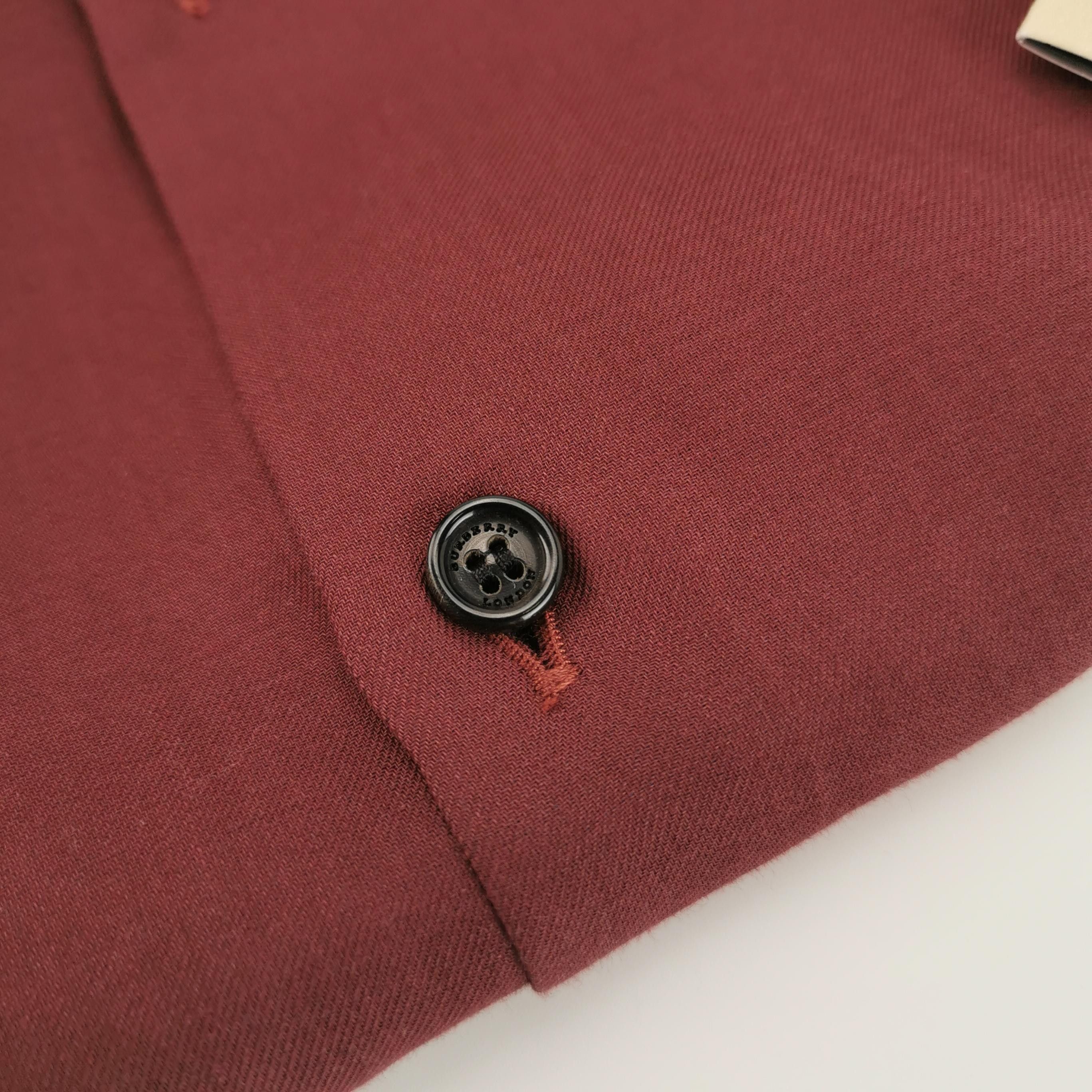 Burberry Burberry Men m Button Ups Size US M / EU 48-50 / 2 - 3 Thumbnail