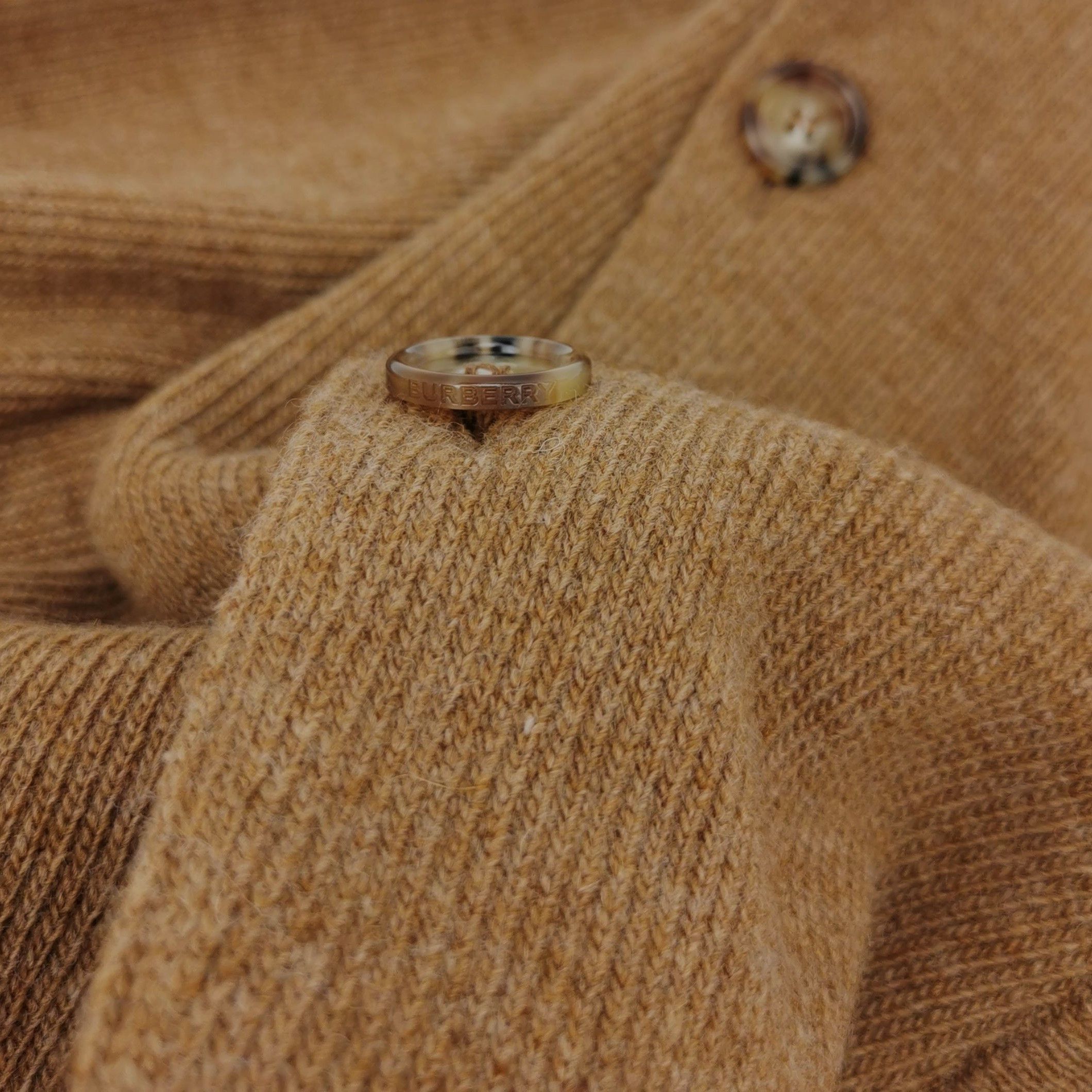 Burberry Burberry Men m Sweaters Knitwear Size US M / EU 48-50 / 2 - 3 Thumbnail