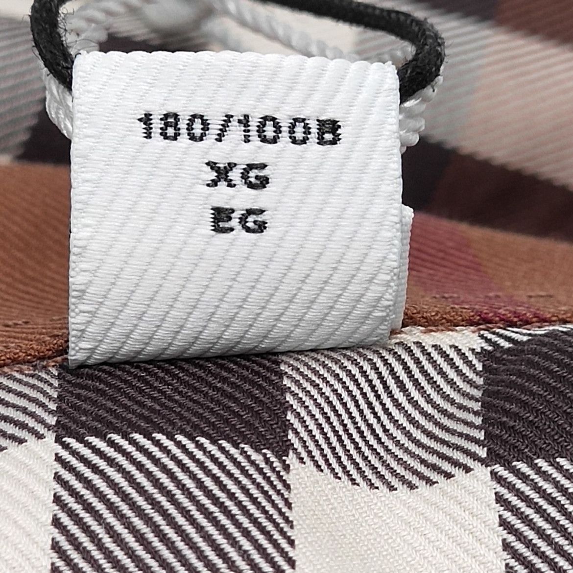 Burberry Burberry Men xl Button Ups Size US XL / EU 56 / 4 - 8 Thumbnail