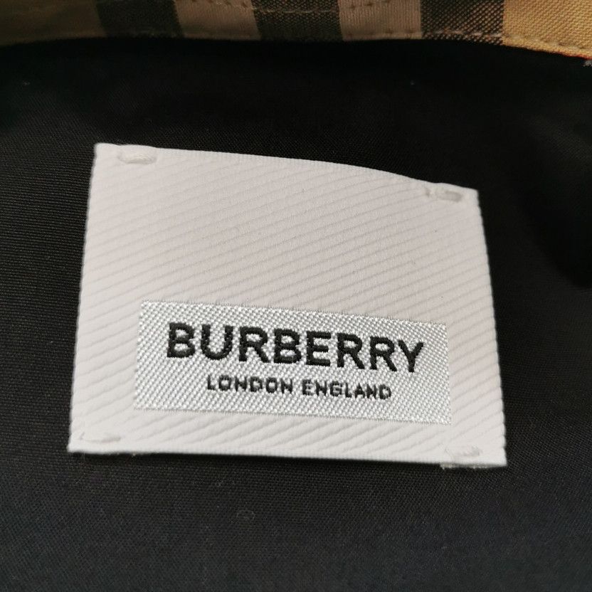 Burberry Burberry Men s Button Ups Size US S / EU 44-46 / 1 - 7 Thumbnail