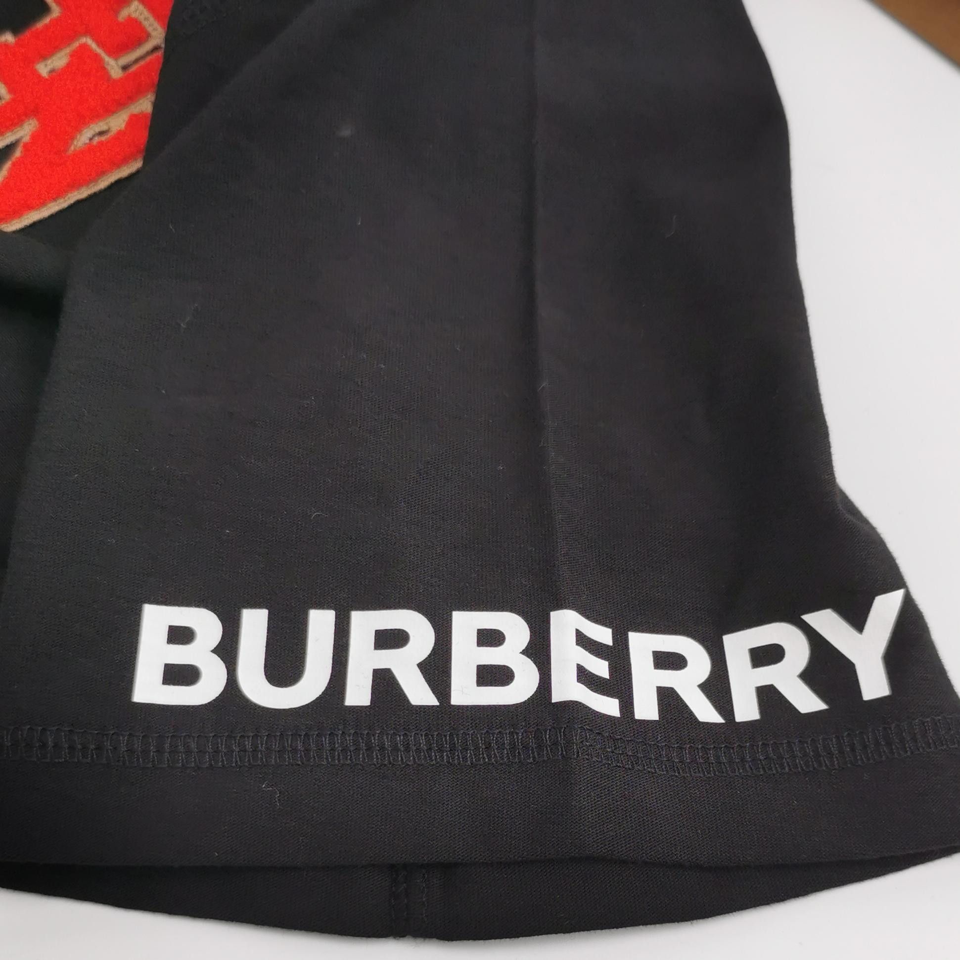 Burberry Burberry Men m Short Sleeve Shirts Size US M / EU 48-50 / 2 - 4 Thumbnail