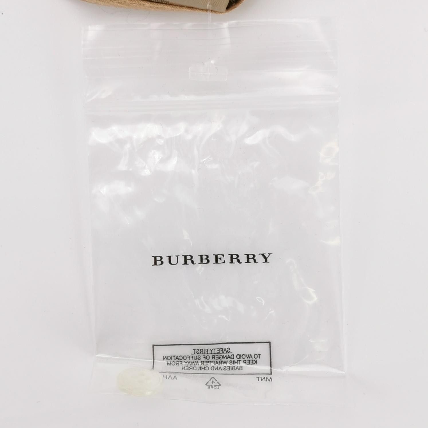 Burberry Burberry Men xs Button Ups Size US XS / EU 42 / 0 - 6 Thumbnail