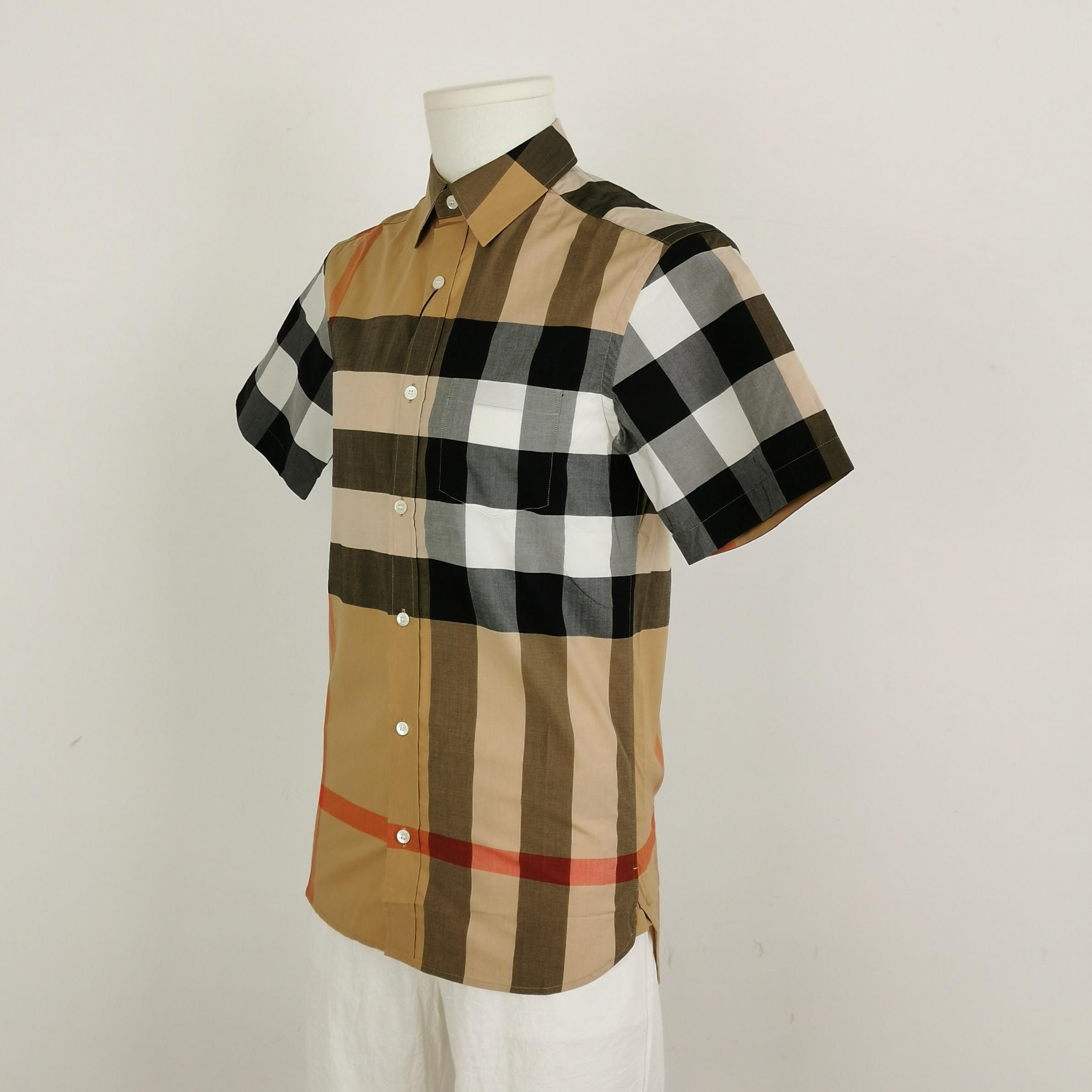 Burberry Burberry Men xs Button Ups Size US XS / EU 42 / 0 - 2 Thumbnail