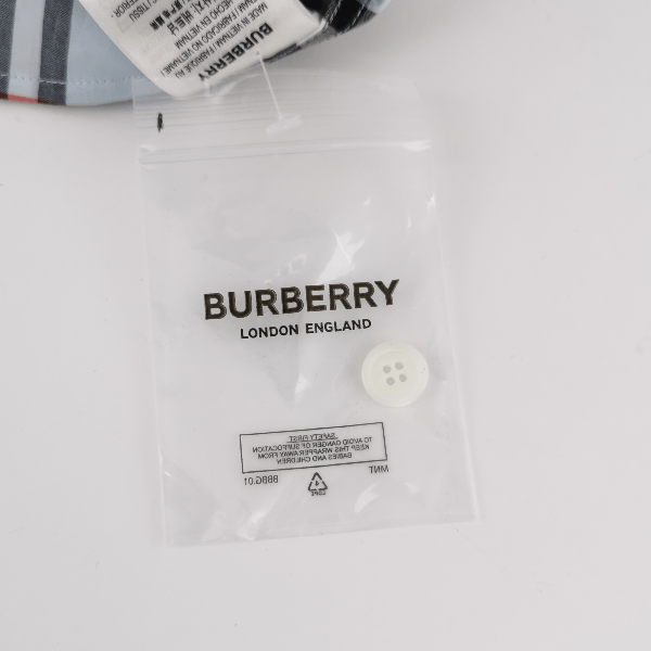 Burberry Burberry Men s Button Ups Size US S / EU 44-46 / 1 - 7 Thumbnail