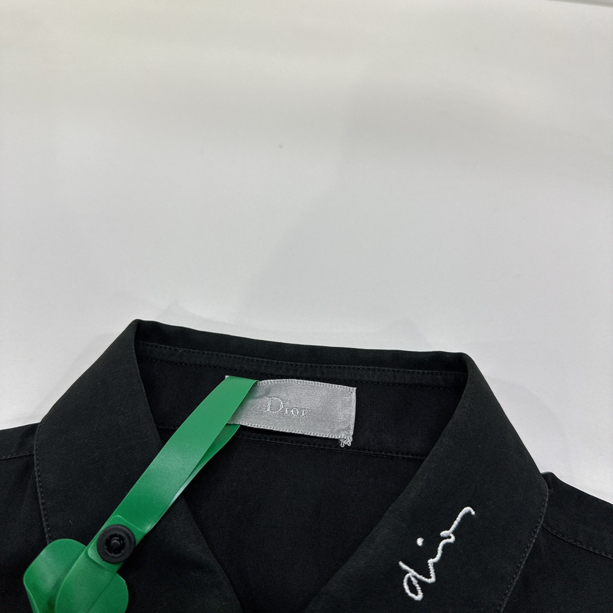 Dior Dior Collar Embroidery Button Up Shirt Size 37 Size US S / EU 44-46 / 1 - 3 Thumbnail