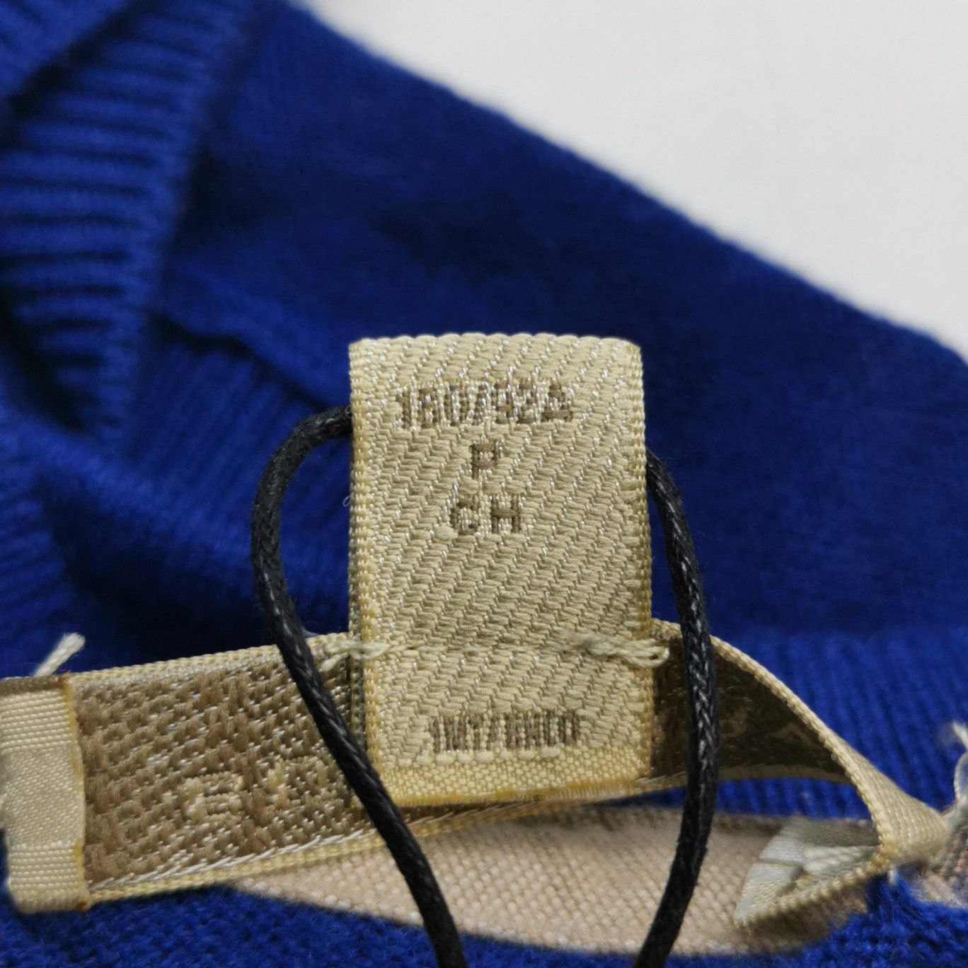 Burberry Burberry Men s Sweaters Knitwear Size US S / EU 44-46 / 1 - 11 Thumbnail