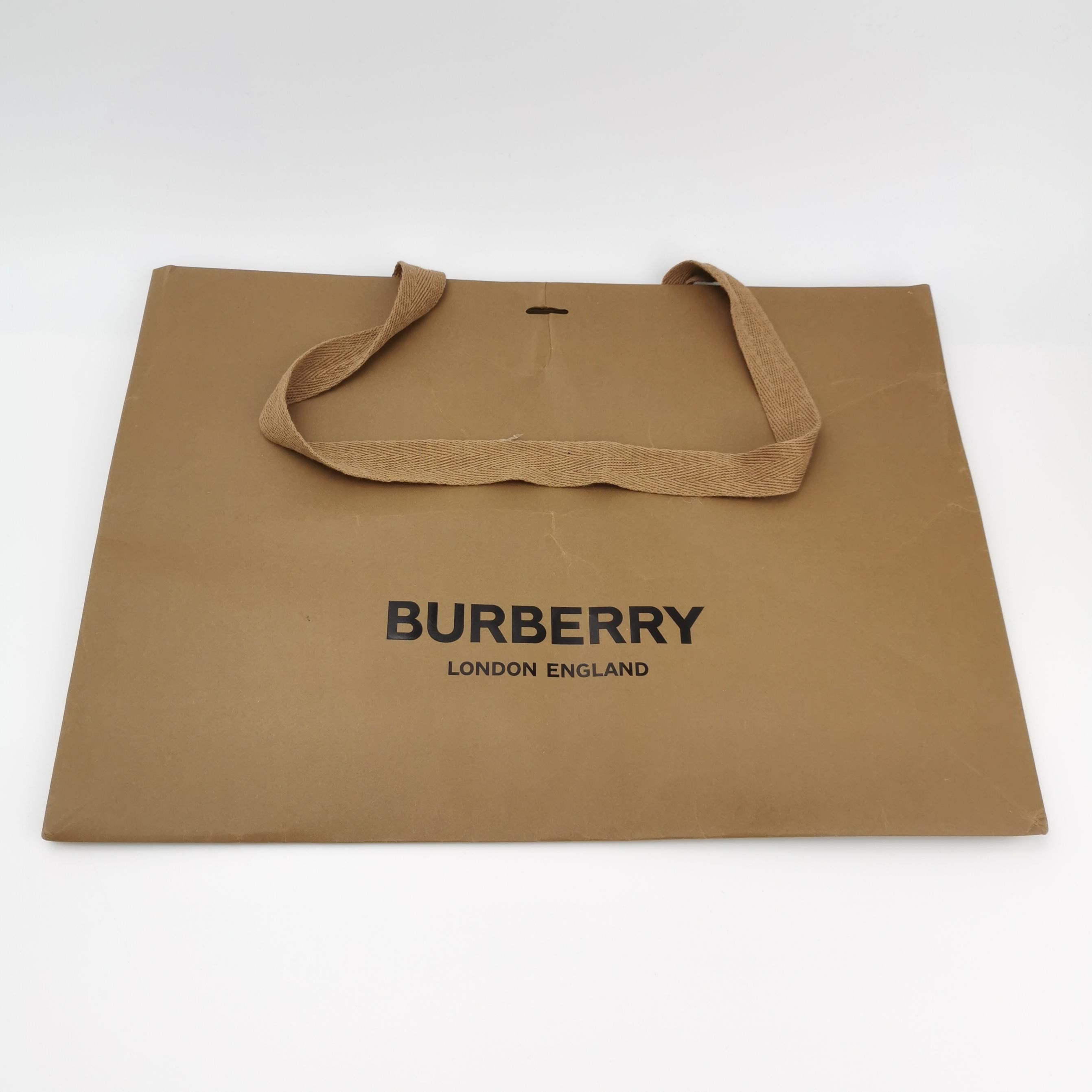 Burberry Burberry Men m Button Ups Size US M / EU 48-50 / 2 - 7 Thumbnail