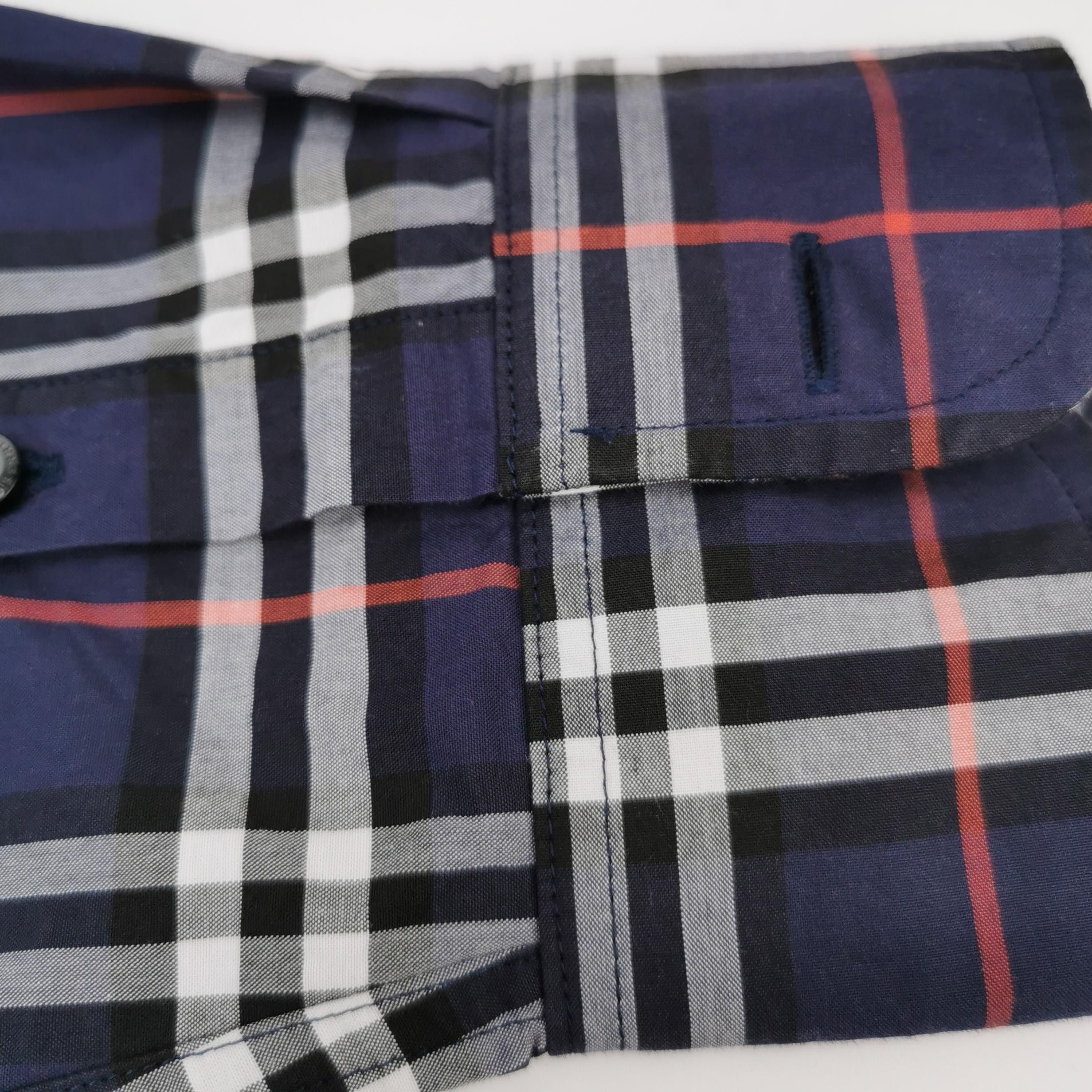Burberry Burberry Men xs Button Ups Size US XS / EU 42 / 0 - 5 Thumbnail