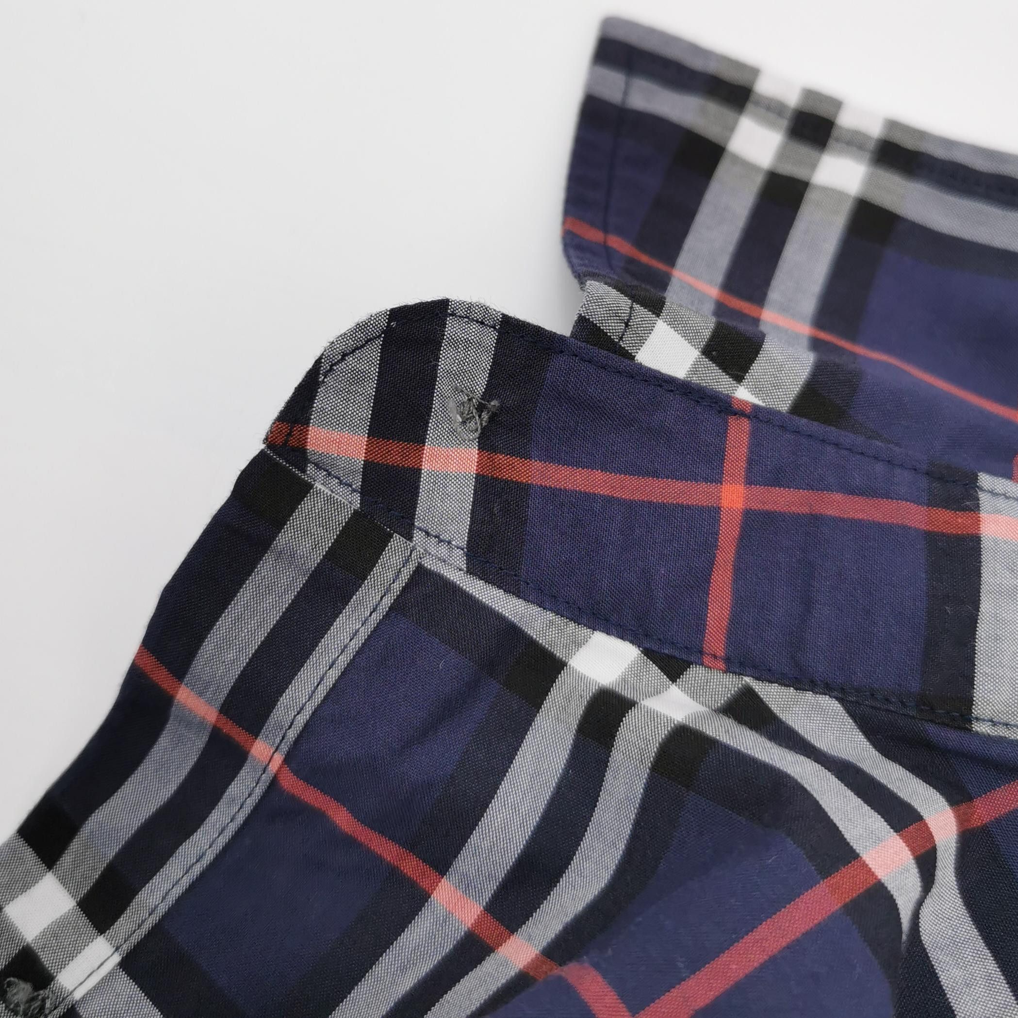 Burberry Burberry Men xs Button Ups Size US XS / EU 42 / 0 - 4 Thumbnail