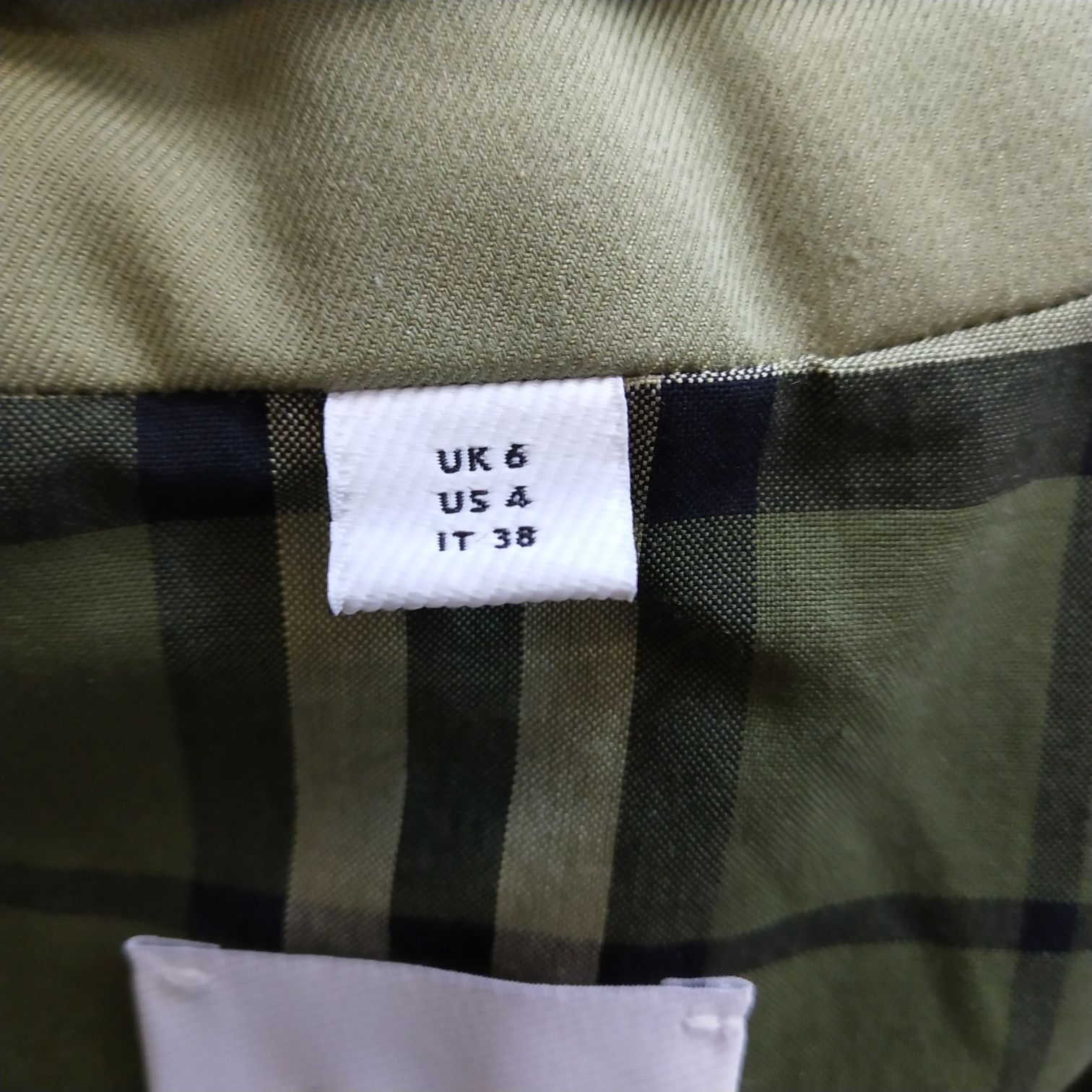 Burberry Burberry Men s Light Jackets Size US S / EU 44-46 / 1 - 8 Thumbnail