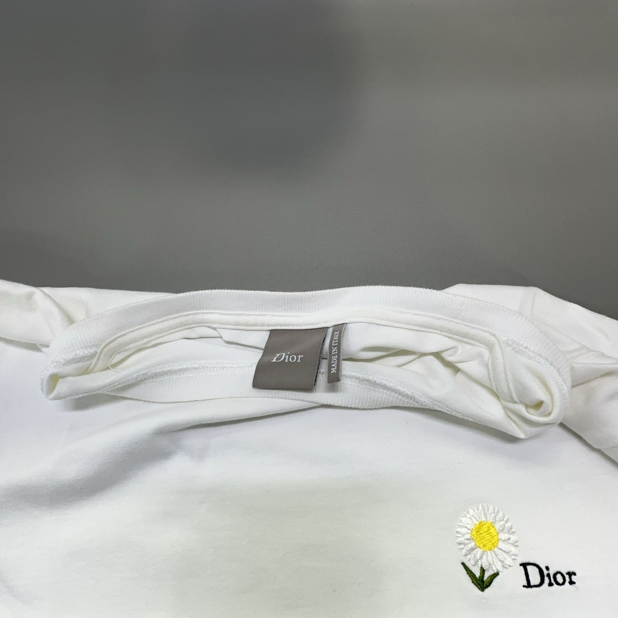 Dior Dior Daisy Embroidery Logo T-Shirt Size L Size US L / EU 52-54 / 3 - 5 Thumbnail