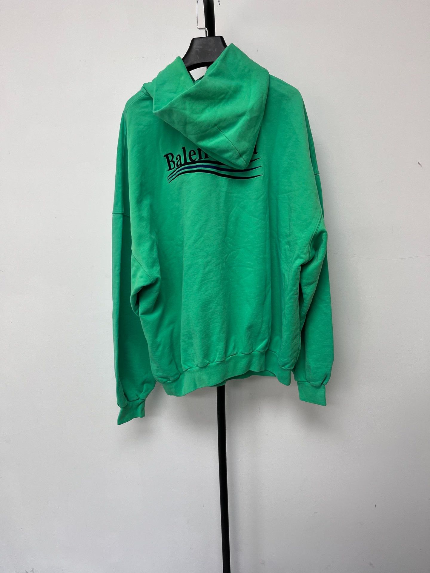 Balenciaga Balenciaga Wave Logo Print Hoodie Size 2 Size US M / EU 48-50 / 2 - 3 Thumbnail
