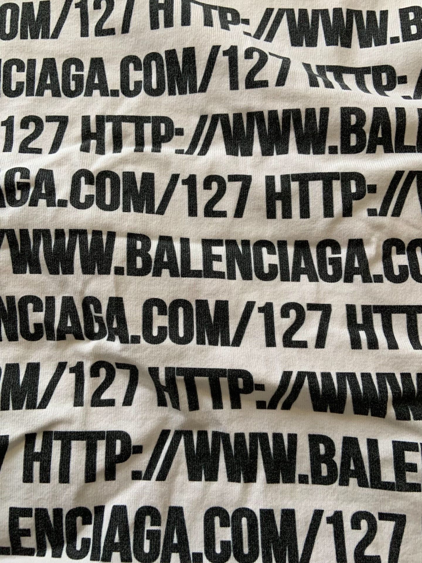 Balenciaga Balenciaga All Over Logo Long Sleeve T-Shirt Size M Size US M / EU 48-50 / 2 - 4 Thumbnail