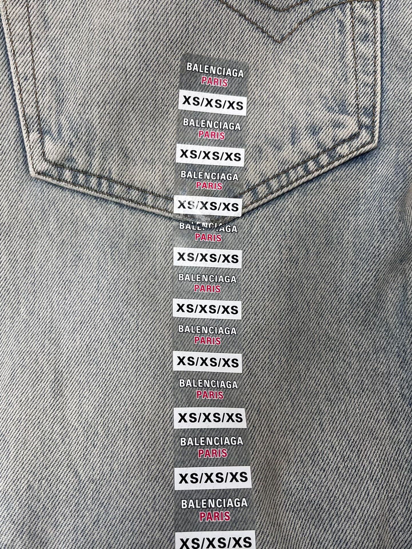 Balenciaga Balenciaga Washed Logo Tag Denim Jeans Size 28 Size US 28 / EU 44 - 4 Thumbnail