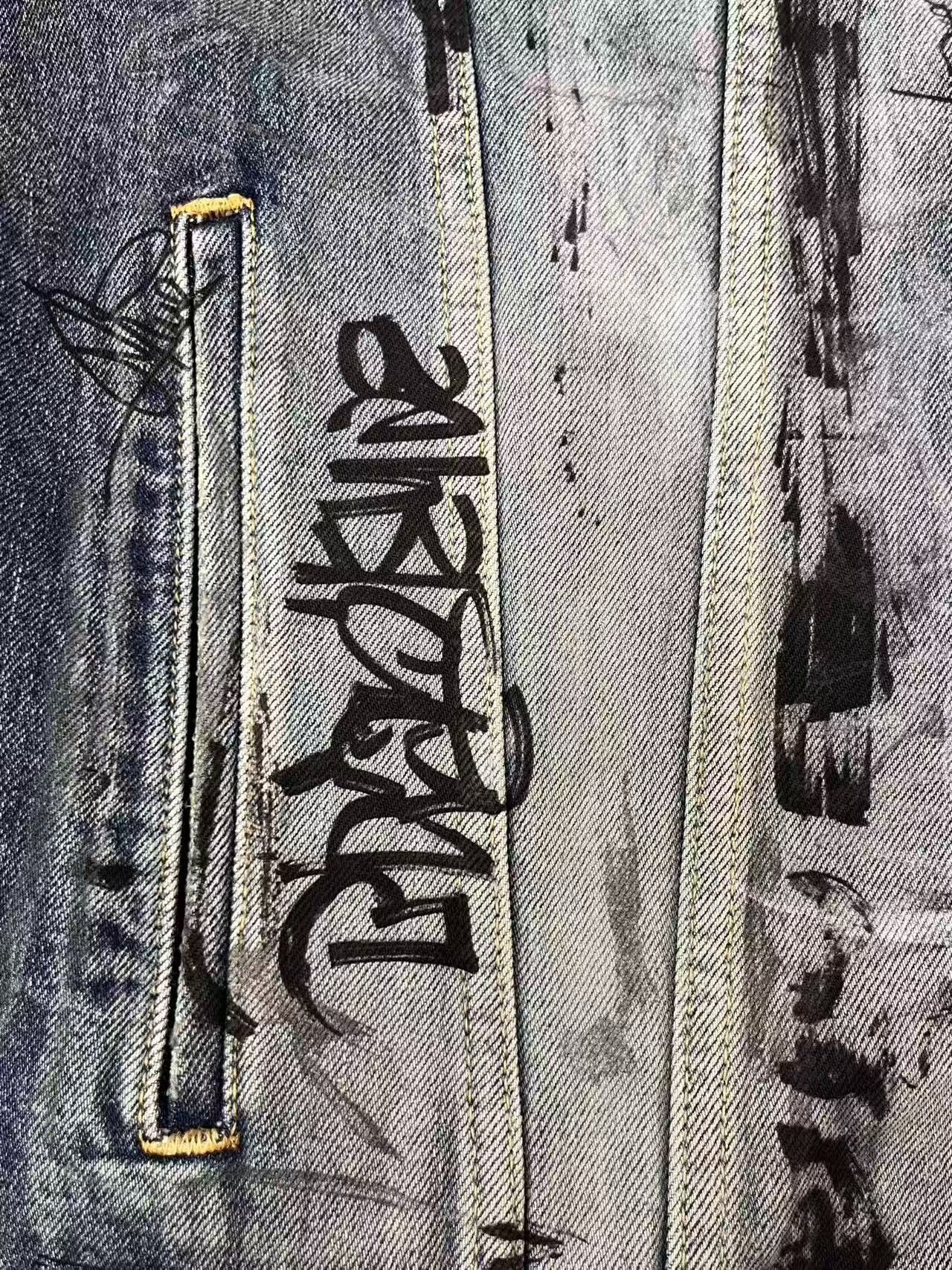 Balenciaga Balenciaga Graffiti Print Denim Jacket Size 2 Size US M / EU 48-50 / 2 - 4 Thumbnail